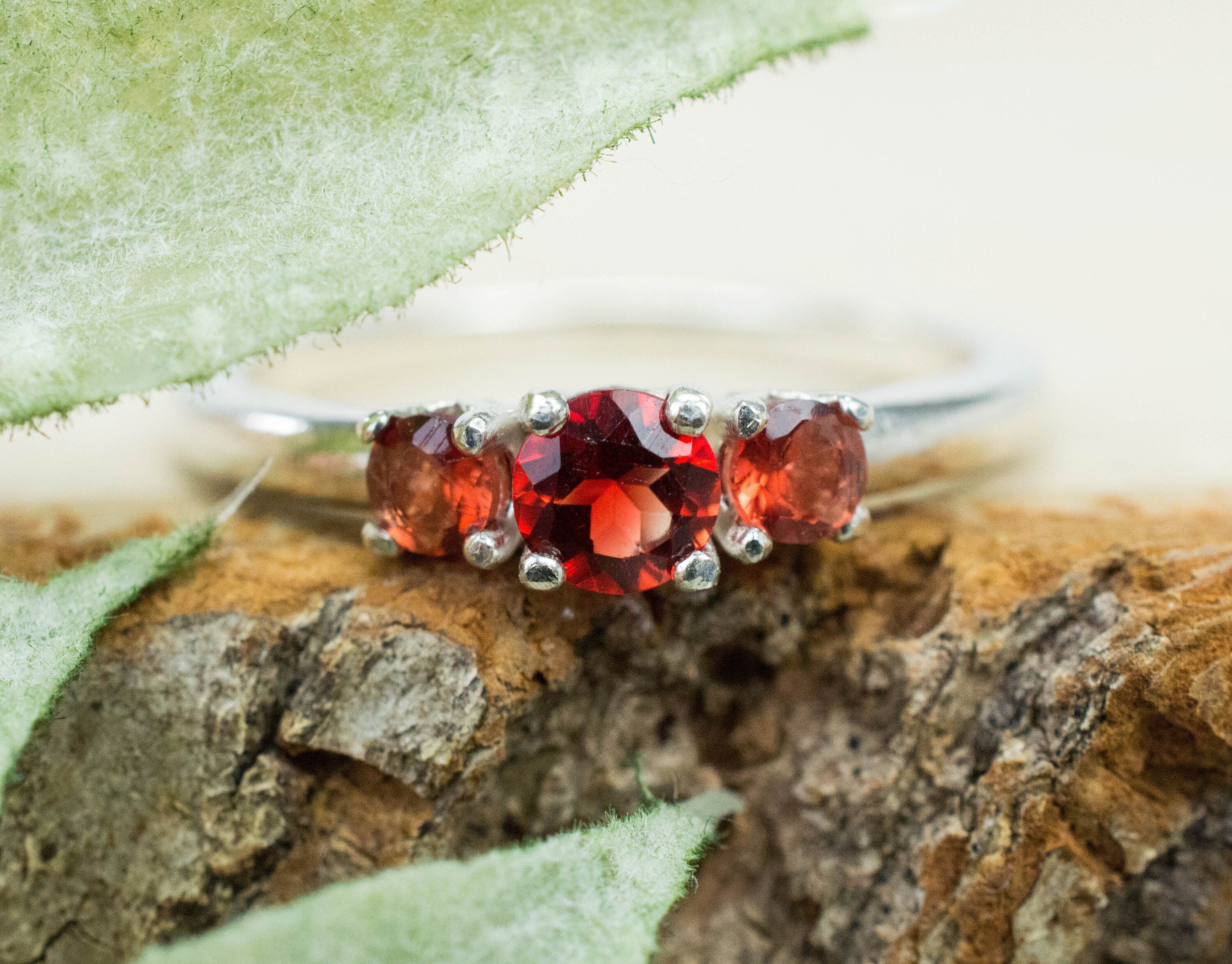 Oregon Sunstone Ring, Genuine Untreated Red Sunstones; 0.420cts - Mark Oliver Gems