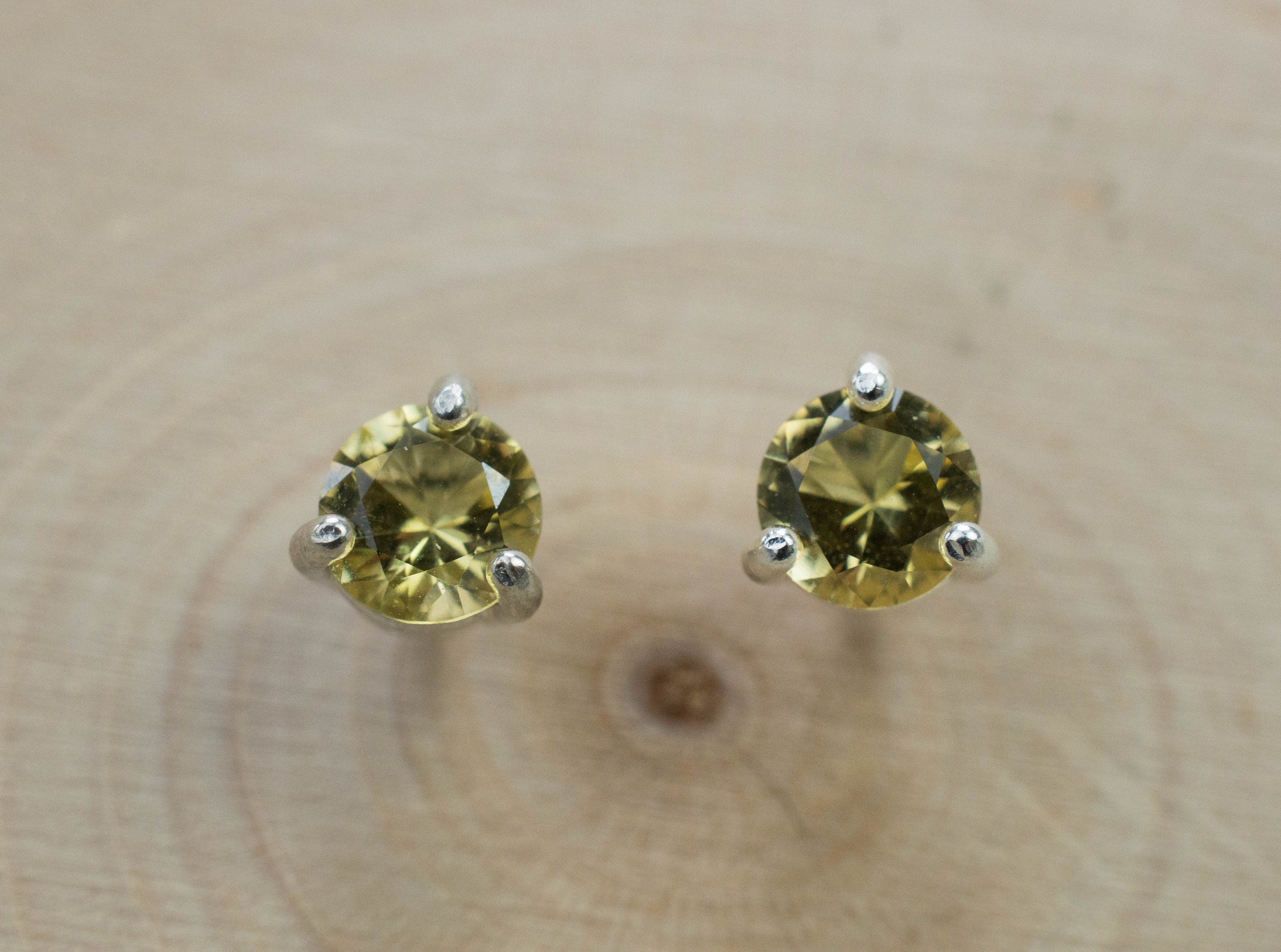Heliodor Earrings, Natural Untreated Brazil Golden Beryl; 0.760cts - Mark Oliver Gems