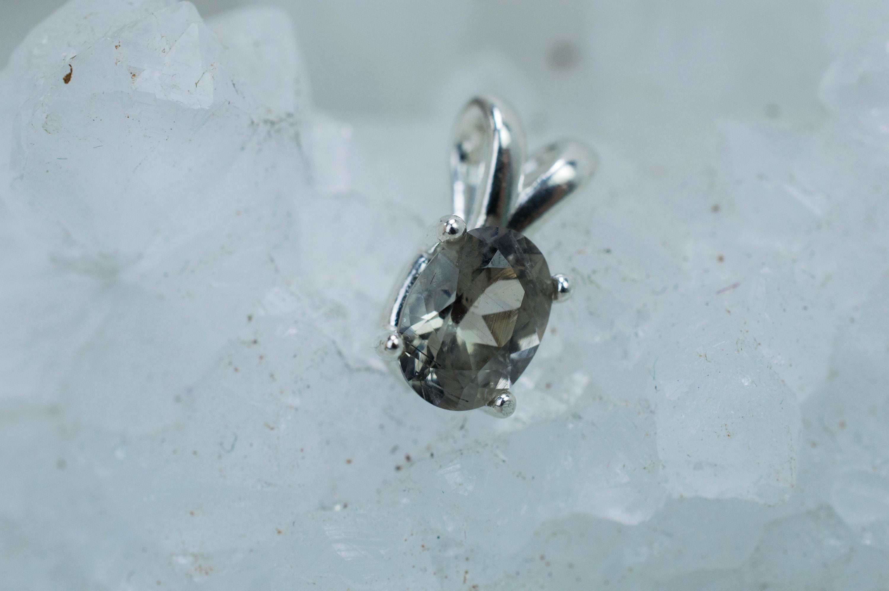 Zoisite Pendant, Natural Untreated Pakistan Zoisite; 0.960cts - Mark Oliver Gems