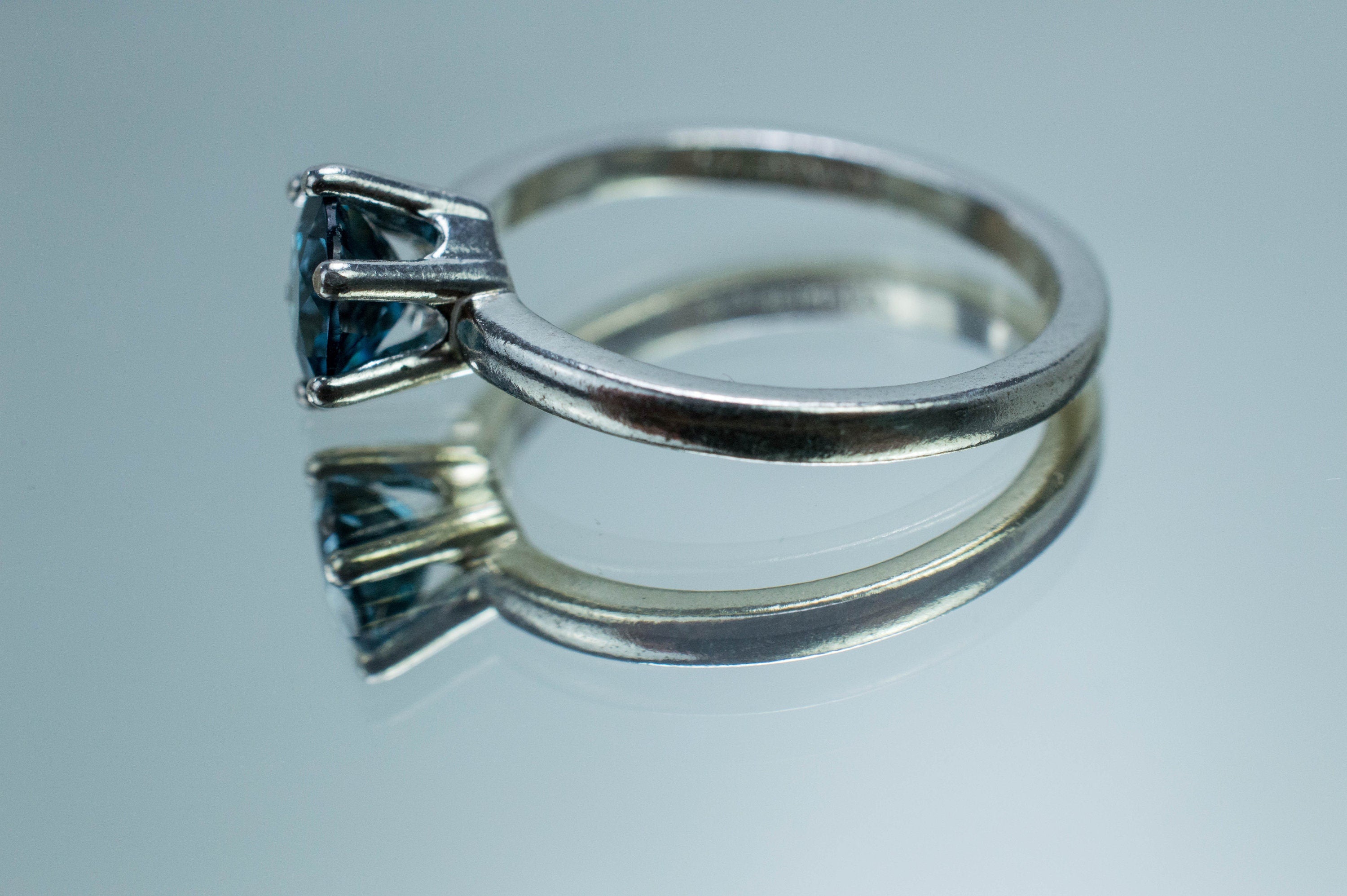 London Blue Topaz Ring, Genuine Brazil Topaz; 1.070cts - Mark Oliver Gems