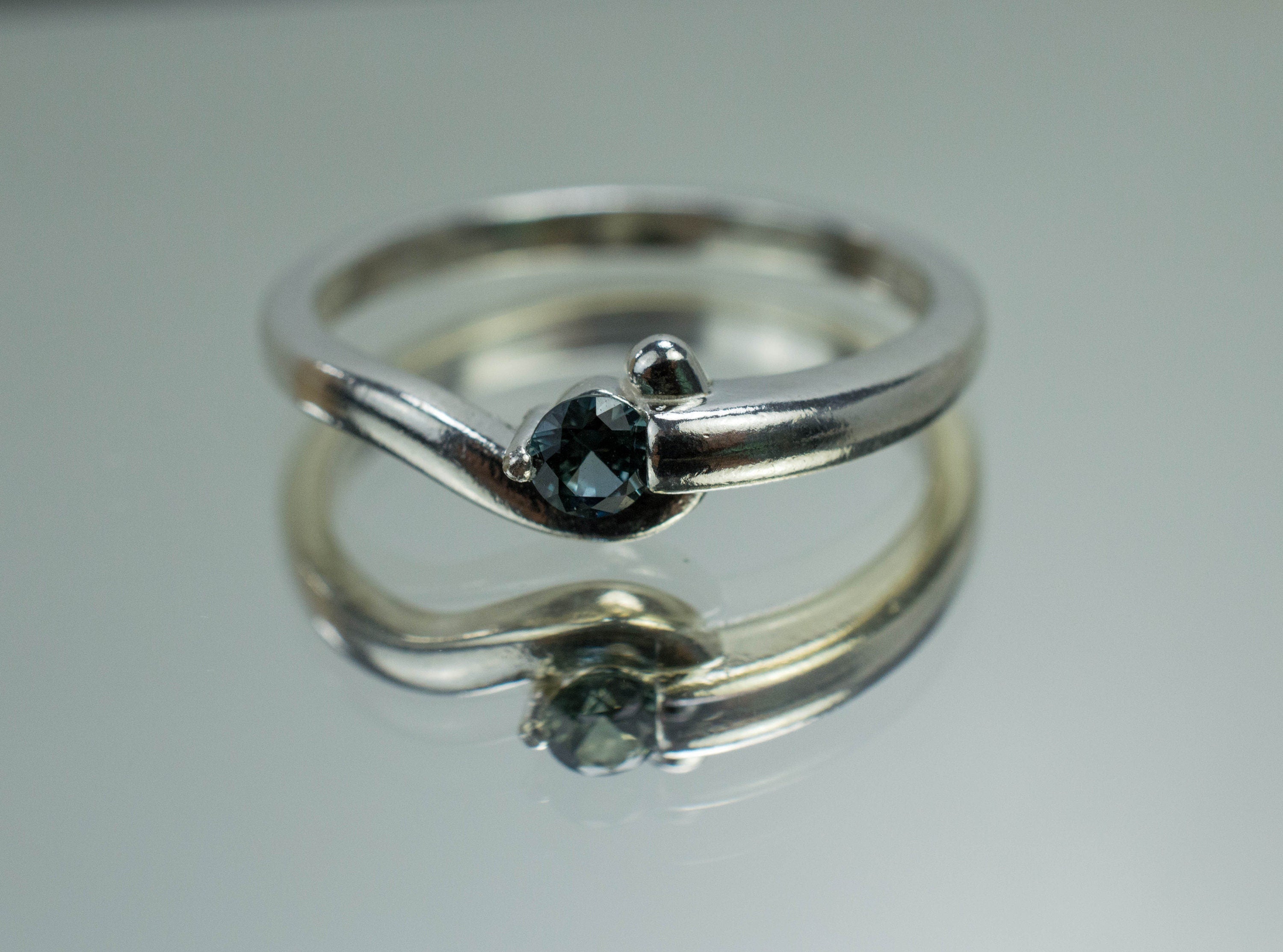 Teal Sapphire Ring, Genuine Untreated Tanzania Sapphire; 0.160cts - Mark Oliver Gems