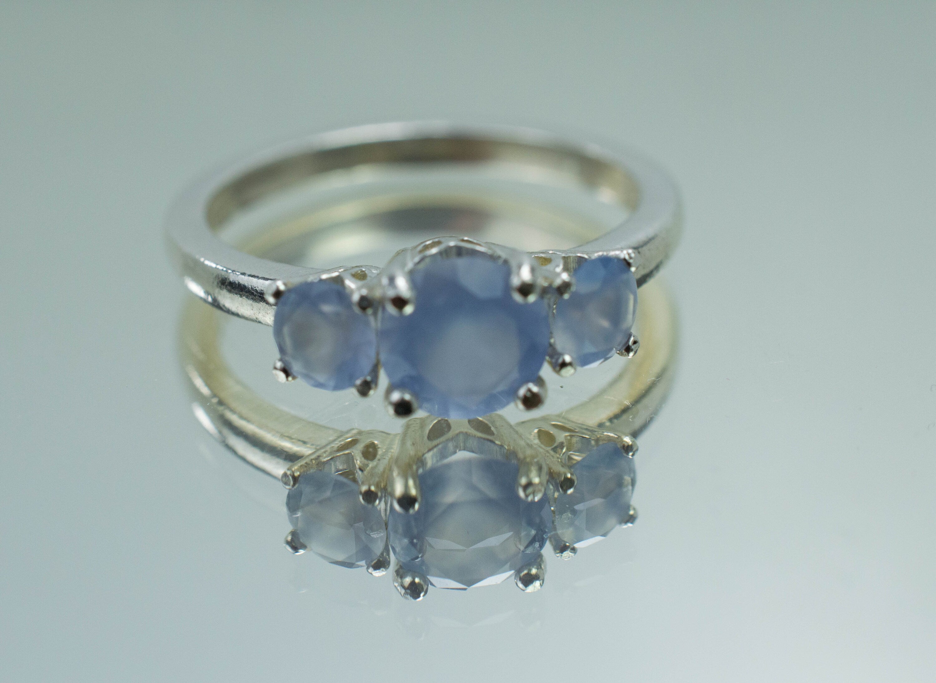 Blue Agate Ring; Natural Untreated Namibia Blue Agate; 1.010cts - Mark Oliver Gems