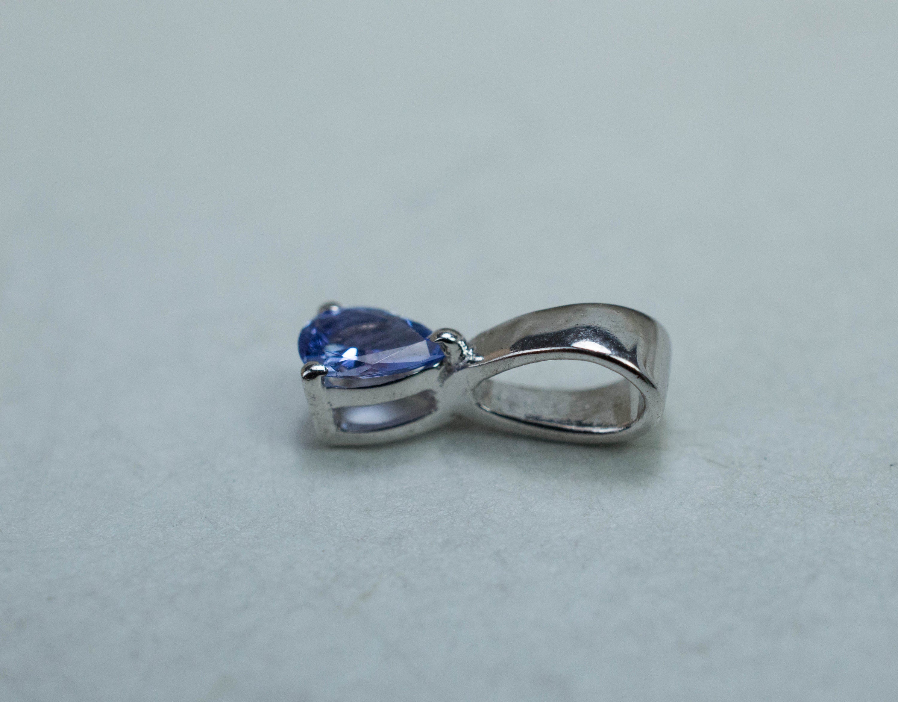 Tanzanite Pendant; Genuine Tanzania Tanzanite; 0.150cts - Mark Oliver Gems