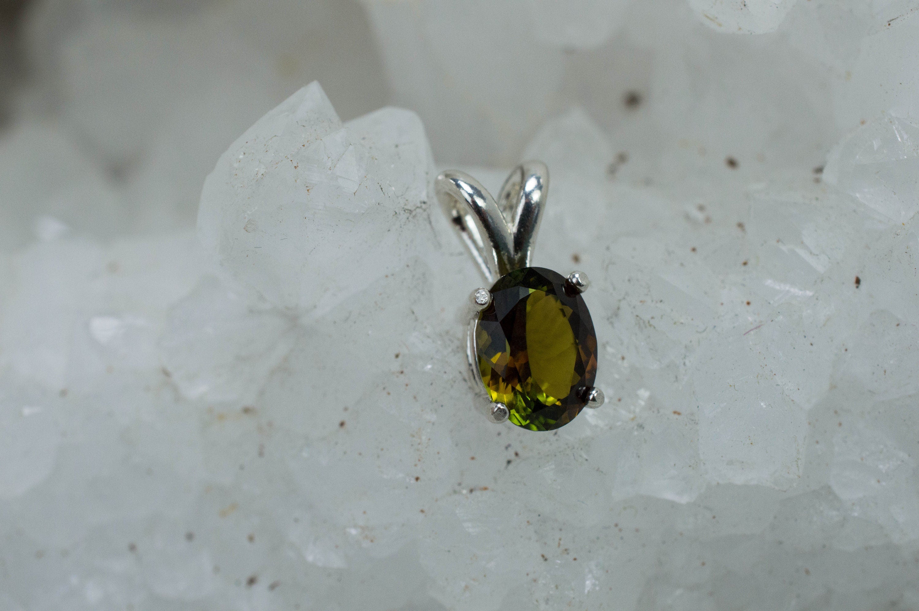 Tourmaline Pendant; Natural Untreated Tanzania Dravite Tourmaline; 1.450cts - Mark Oliver Gems