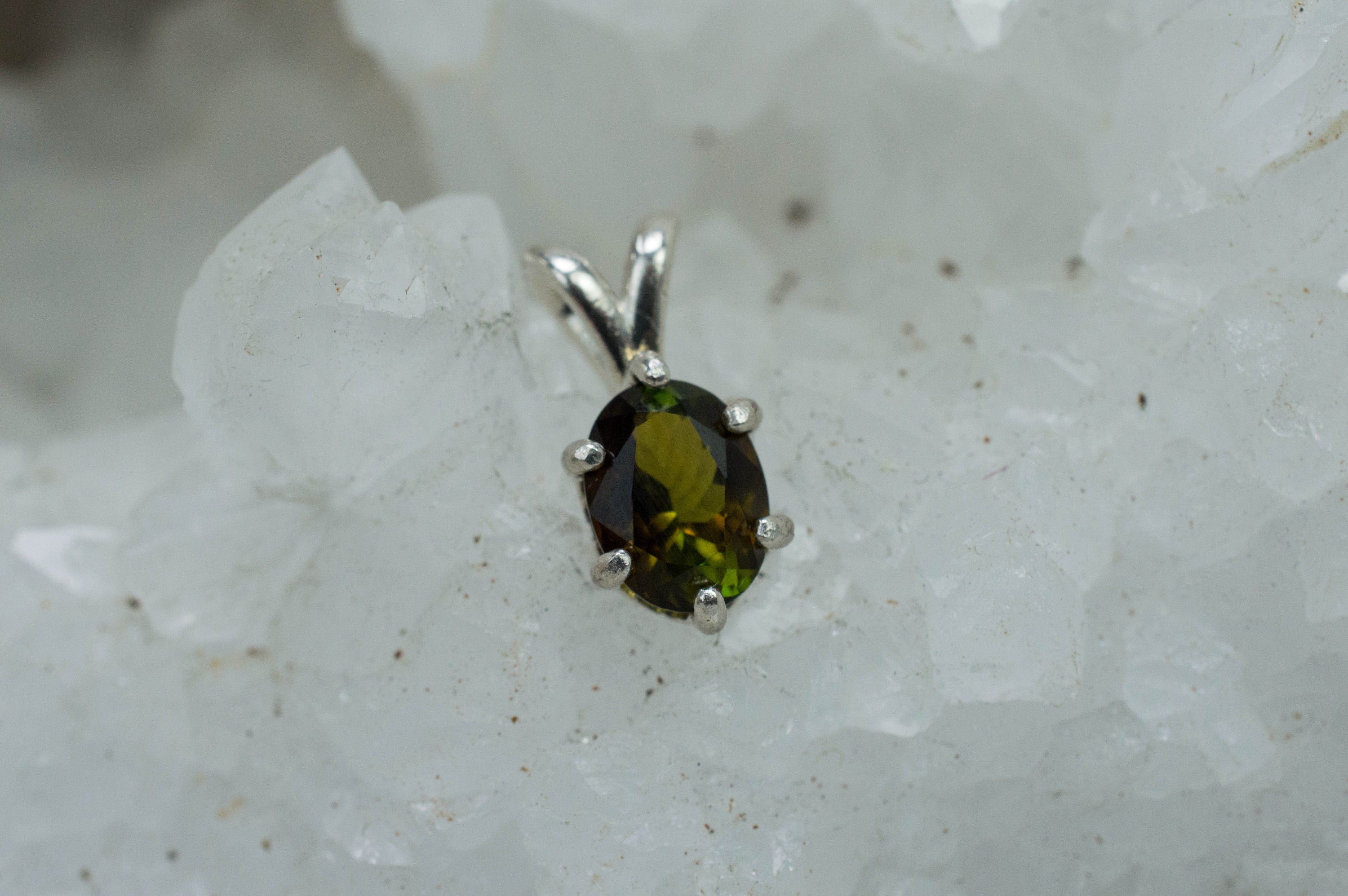 Tourmaline Pendant; Natural Untreated Tanzania Dravite Tourmaline; 1.470cts - Mark Oliver Gems