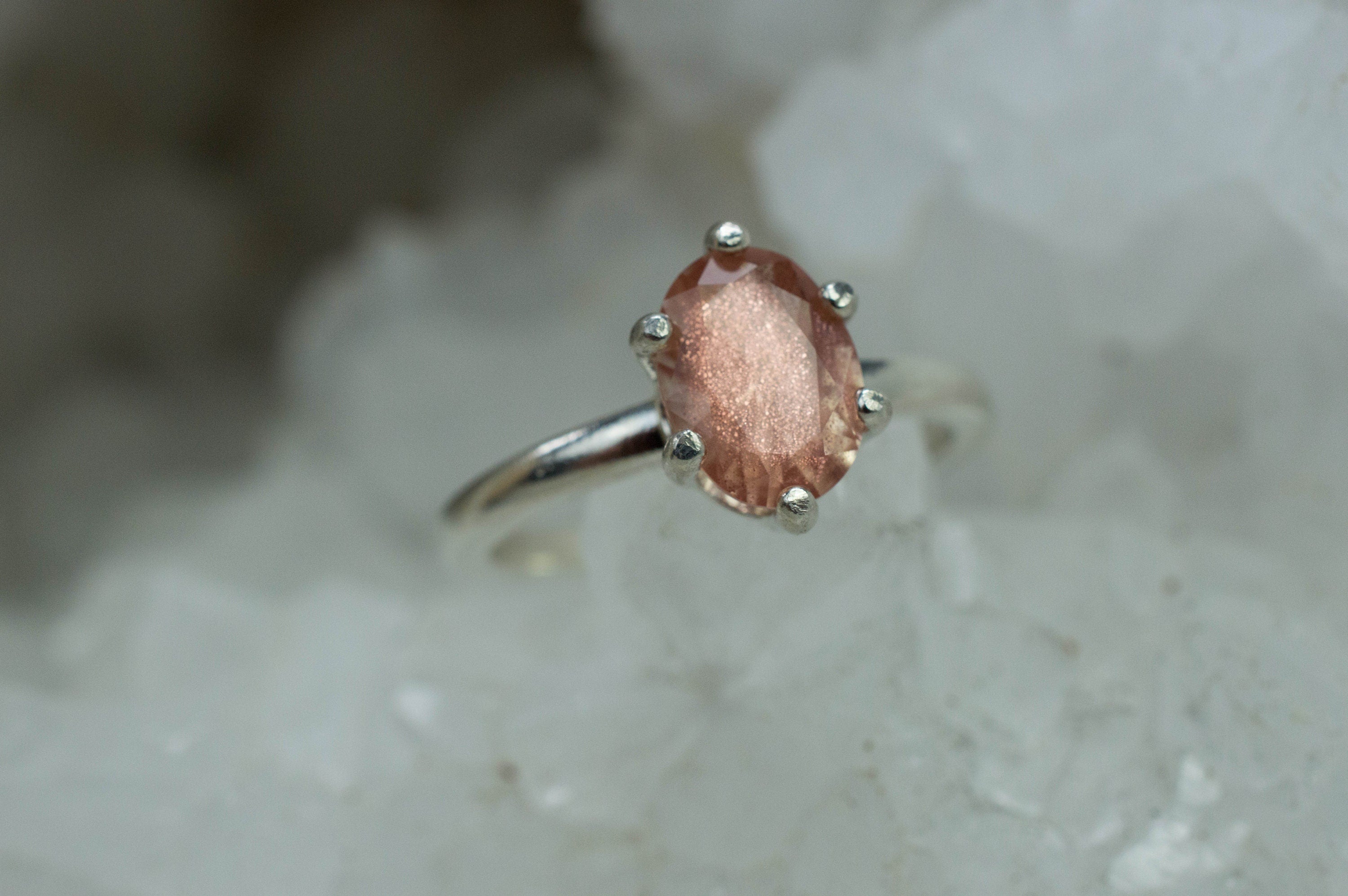 Oregon Sunstone Ring; Natural Untreated USA Sunstone; 1.260cts - Mark Oliver Gems