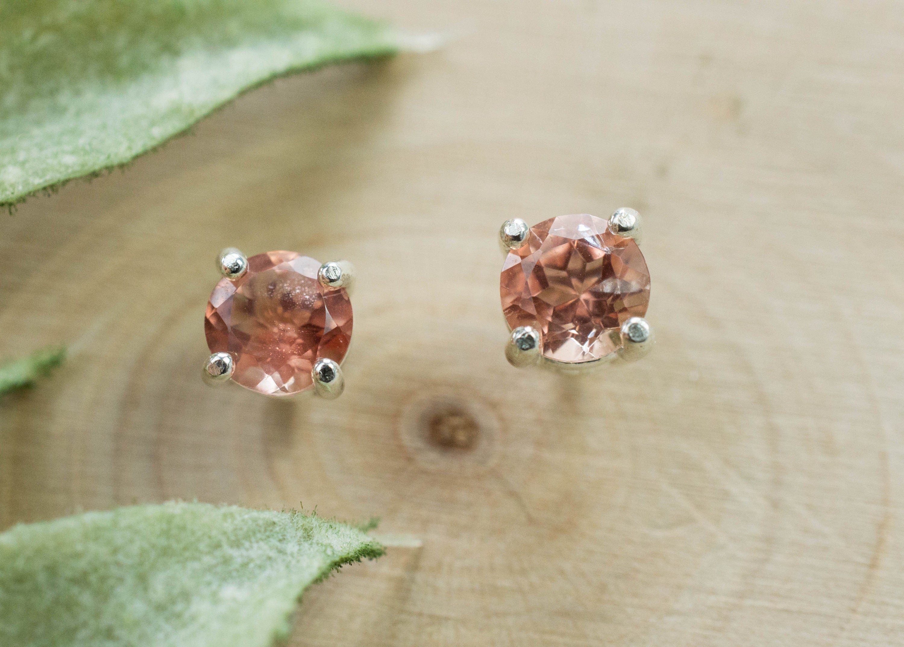 Oregon Sunstone Earrings; Natural Untreated USA Sunstone; 0.900cts - Mark Oliver Gems