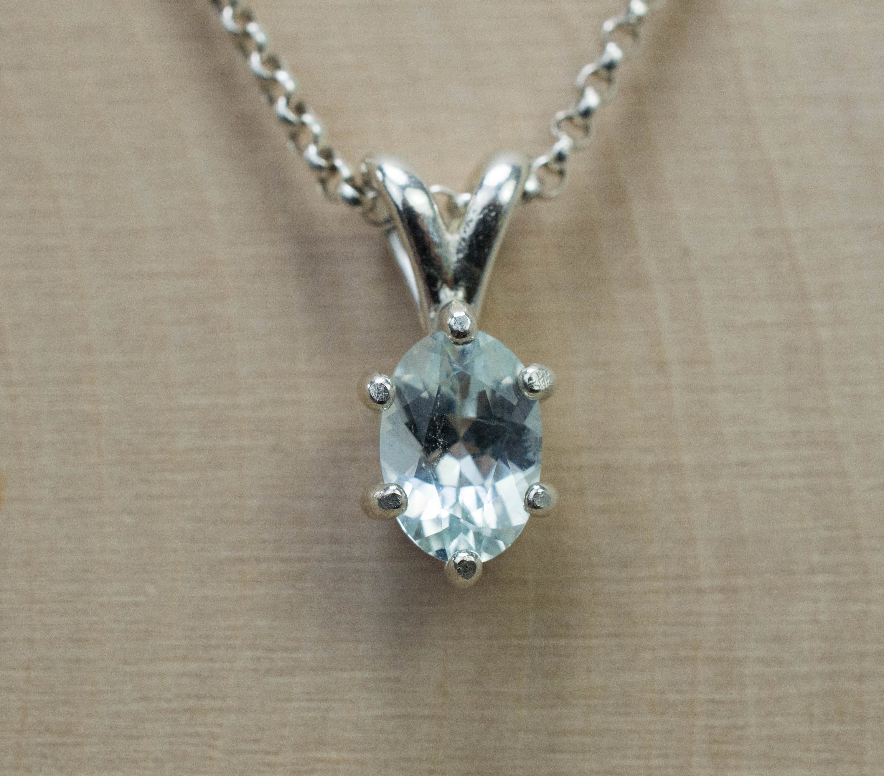 Aquamarine Pendant; Natural Untreated Colorado Aquamarine; 0.900cts - Mark Oliver Gems