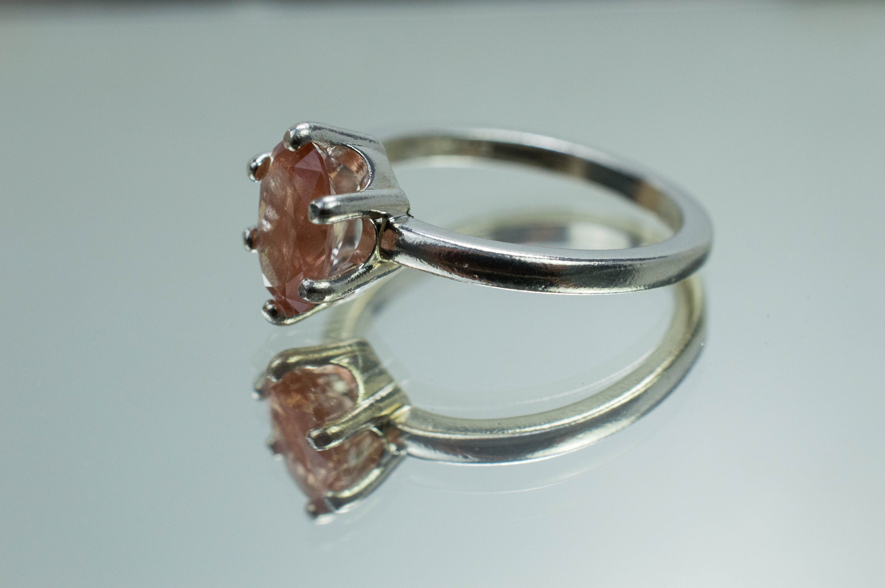 Oregon Sunstone Ring; Natural Untreated USA Sunstone; 1.260cts - Mark Oliver Gems