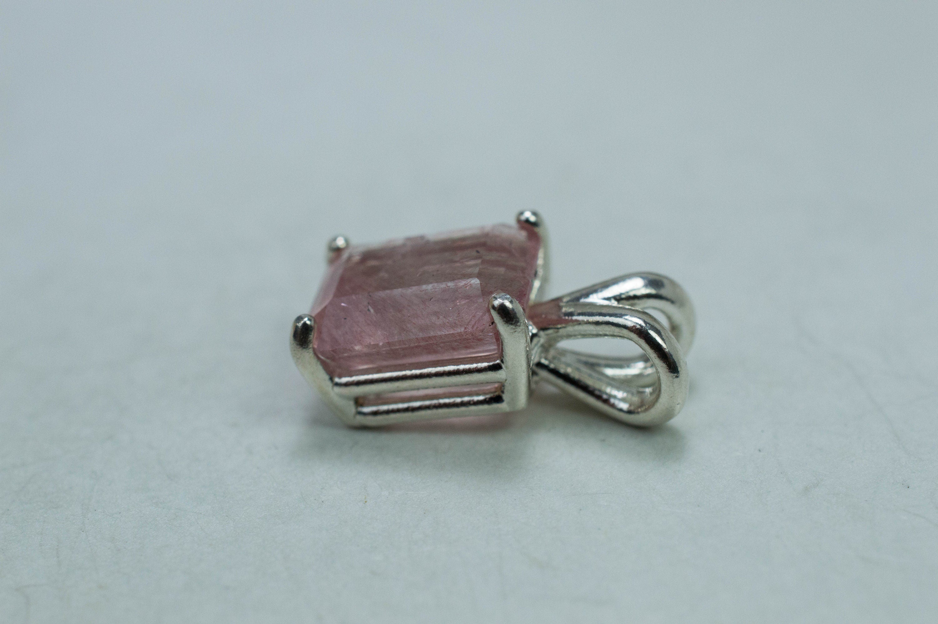 Strawberry Quartz Pendant; Natural Untreated Mexico Strawberry Quartz; 3.020cts - Mark Oliver Gems