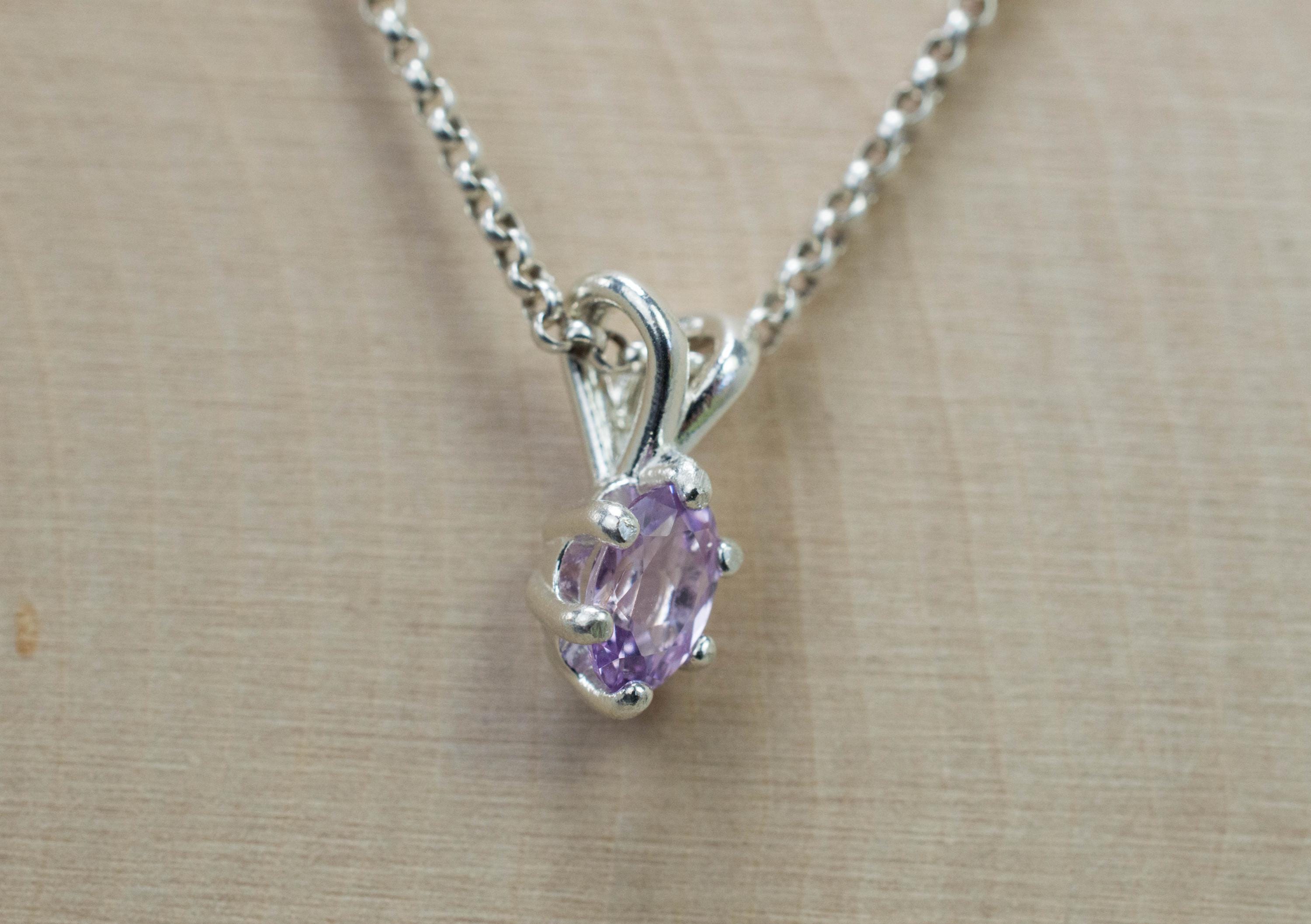 Lavender Spinel Pendant; Natural Untreated Vietnam Purple Spinel; 0.710cts - Mark Oliver Gems