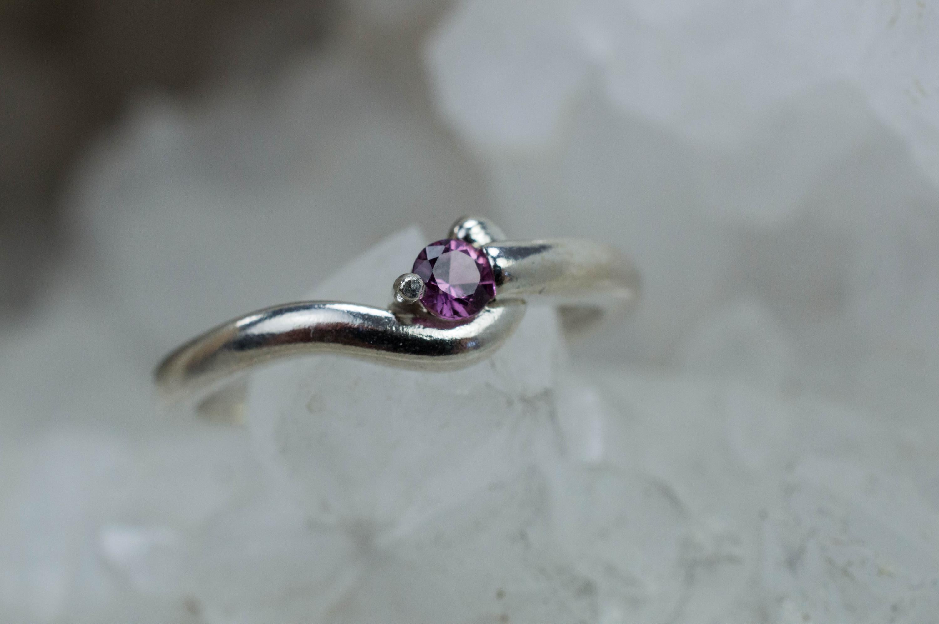 Pink Spinel Ring, Natural Untreated Vietnam Spinel; 0.150cts - Mark Oliver Gems