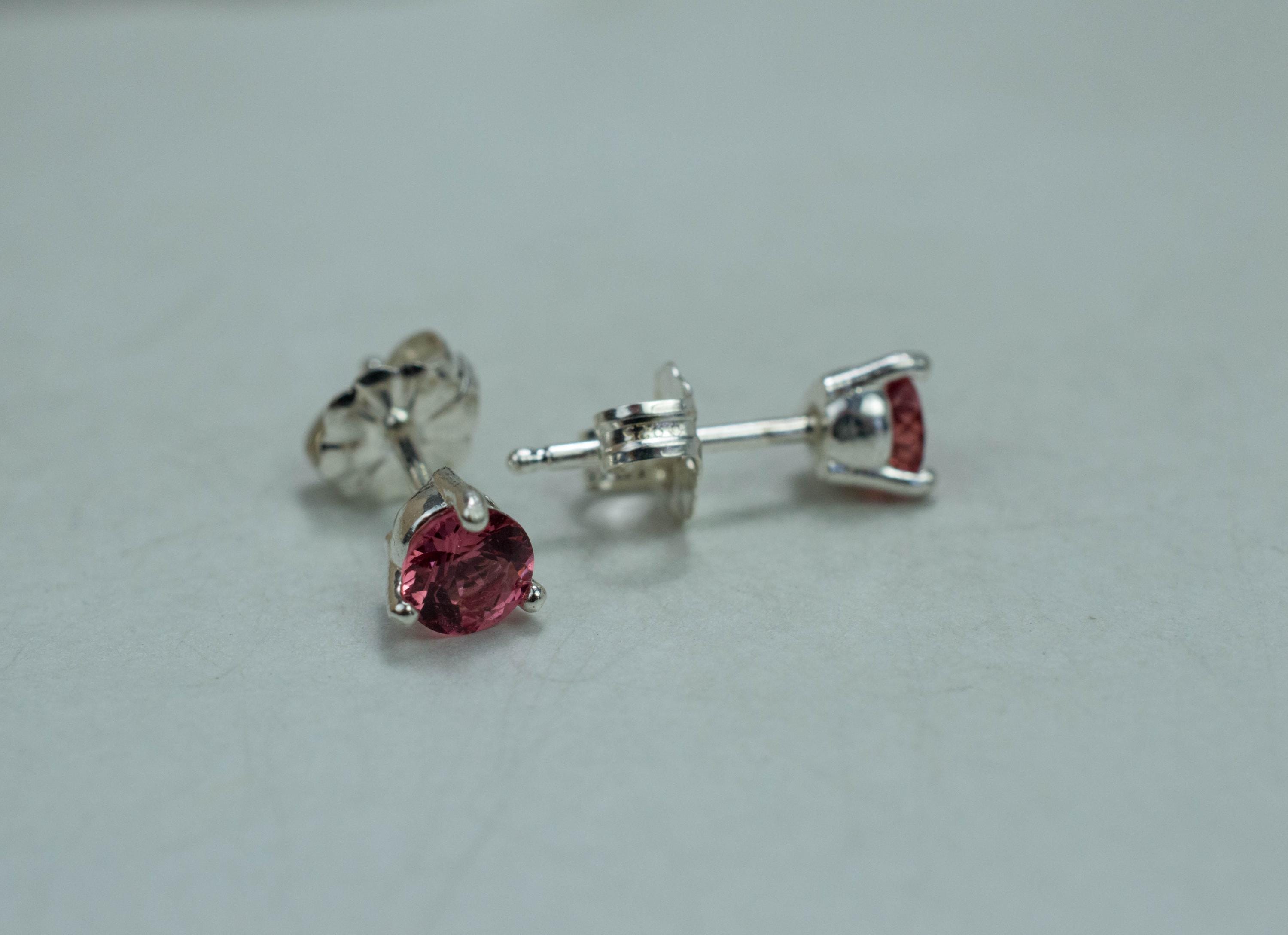 Pink Spinel Earrings; Natural Untreated Vietnam Spinel; 0.660cts - Mark Oliver Gems