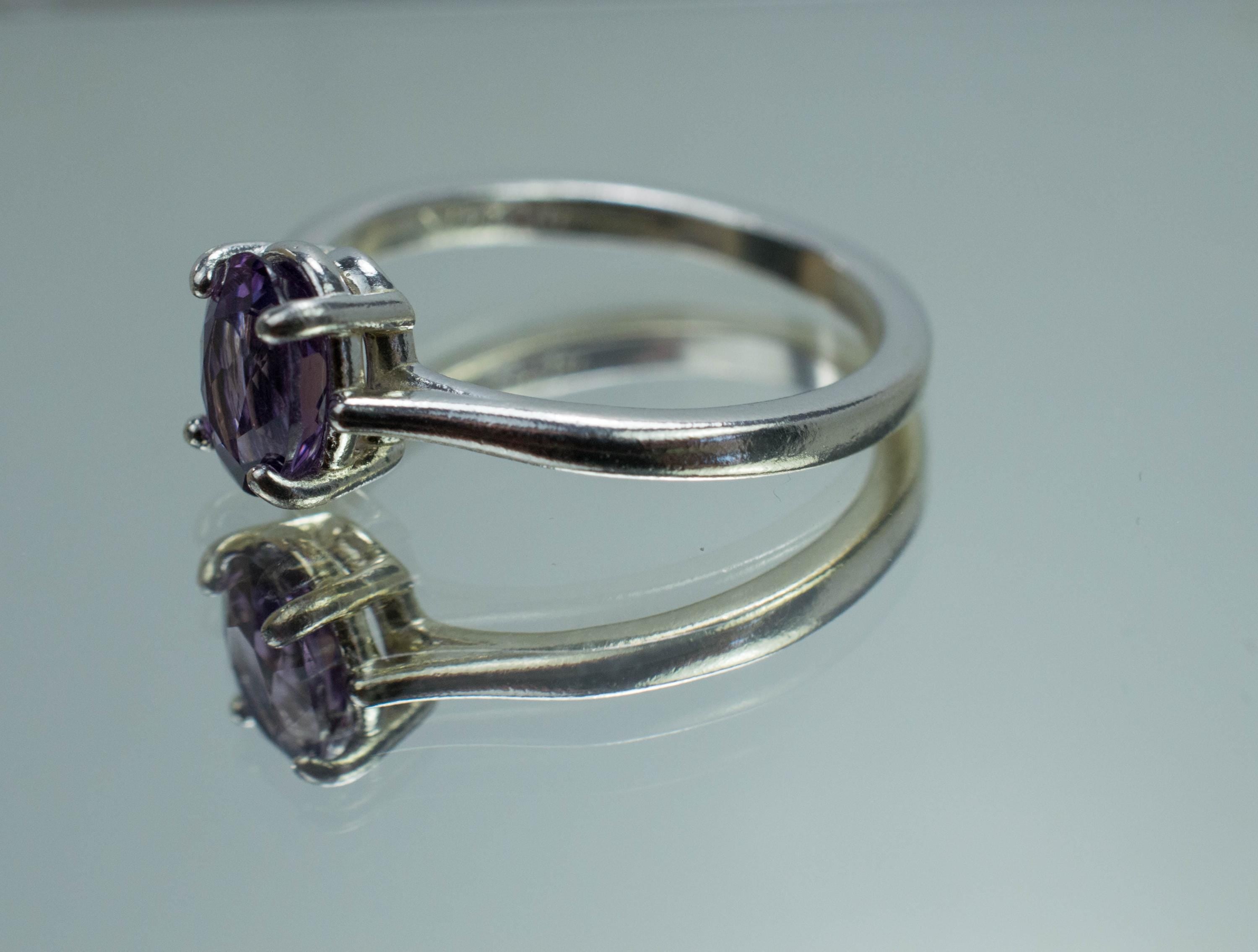 Purple Spinel Ring; Genuine Untreated Sri Lanka Spinel; 1.170cts - Mark Oliver Gems