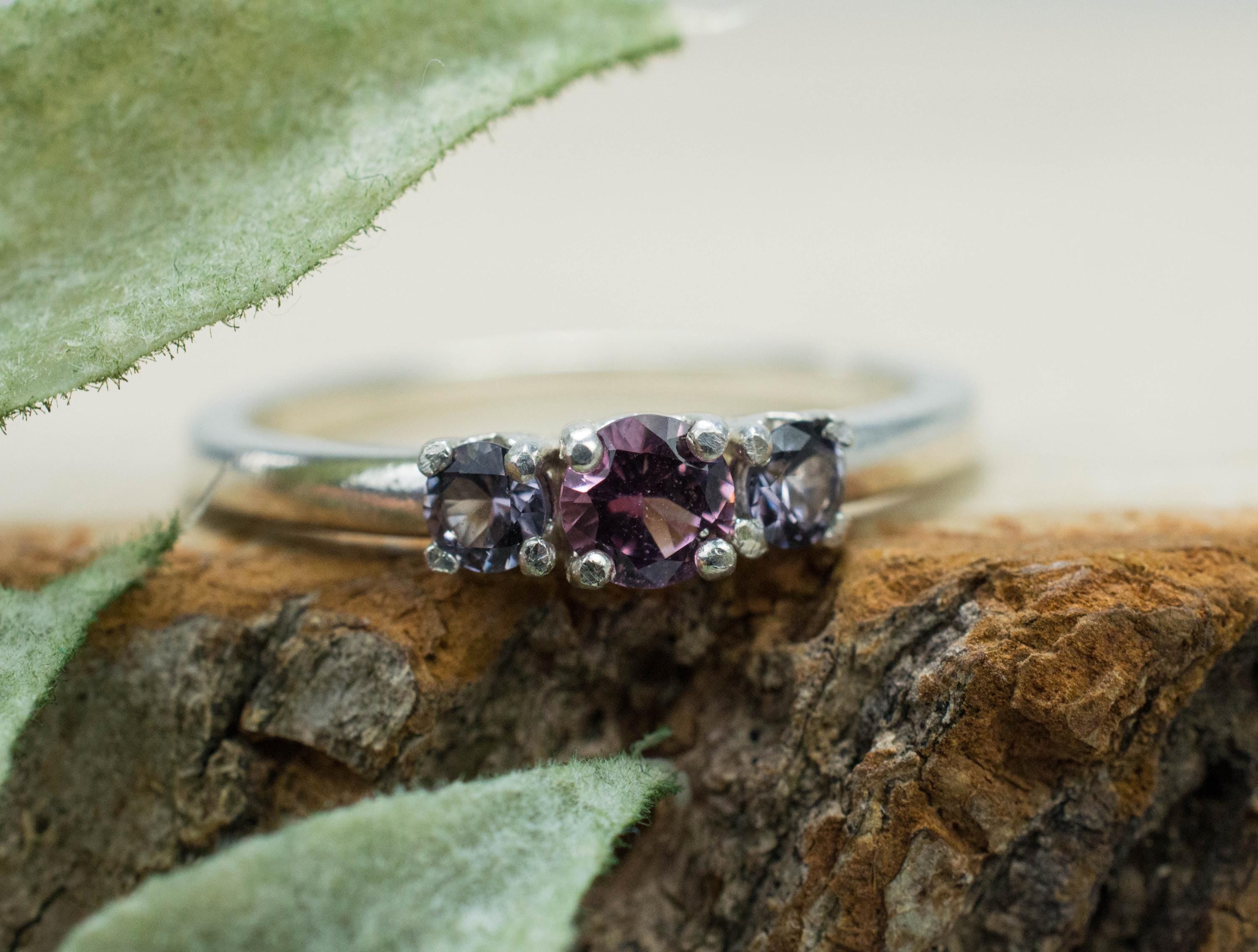 Spinel Ring, Natural Untreated Vietnam Spinel; 0.470cts - Mark Oliver Gems