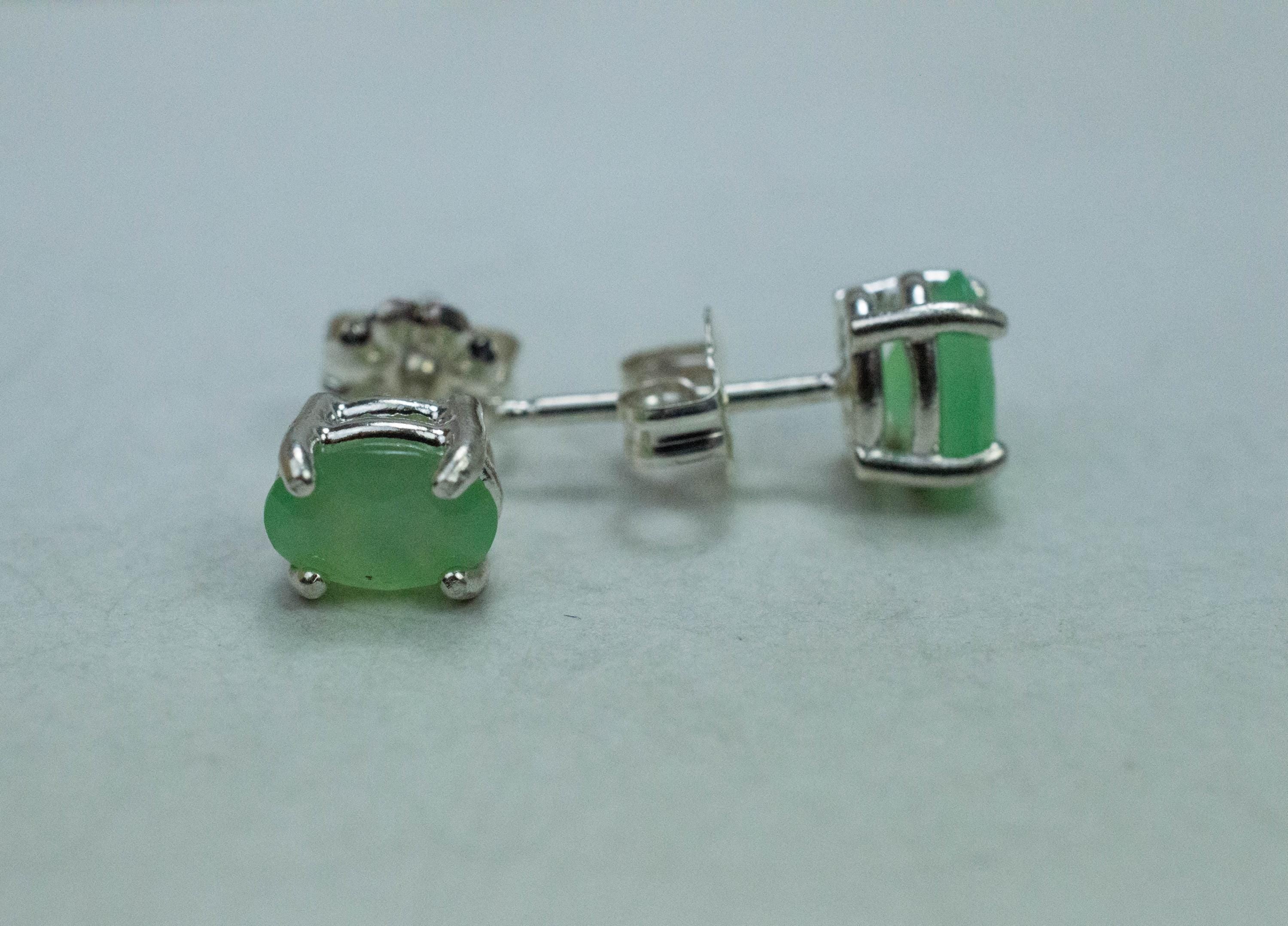 Chrysoprase Earrings, Natural Untreated Australian Chrysoprase; 1.085cts - Mark Oliver Gems