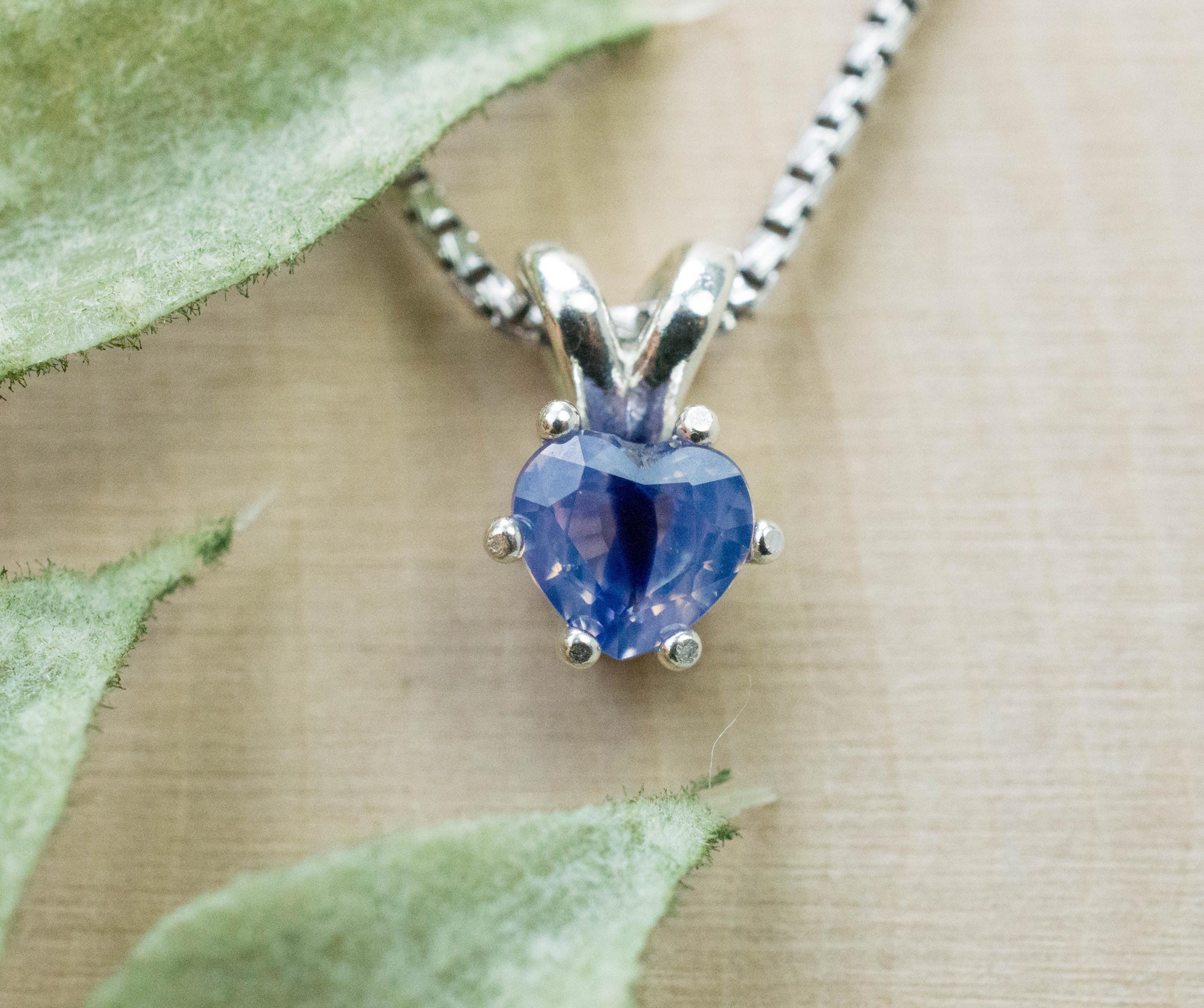 Sapphire Pendant; Natural Untreated Vietnam Sapphire; 0.700cts - Mark Oliver Gems