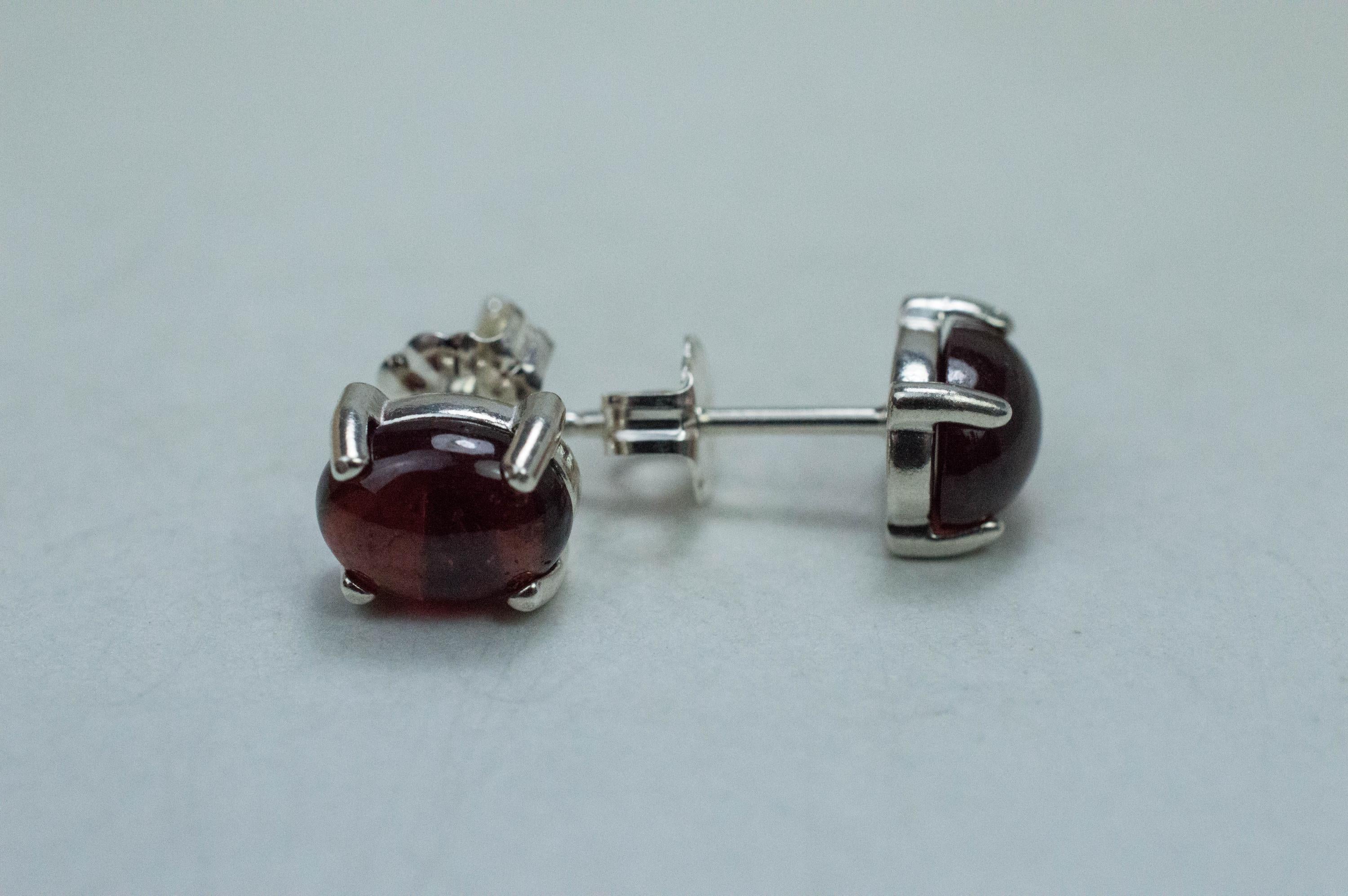 Pyrope Garnet Earrings; Genuine Untreated Mozambique Pyrope Garnet; 3.350cts - Mark Oliver Gems