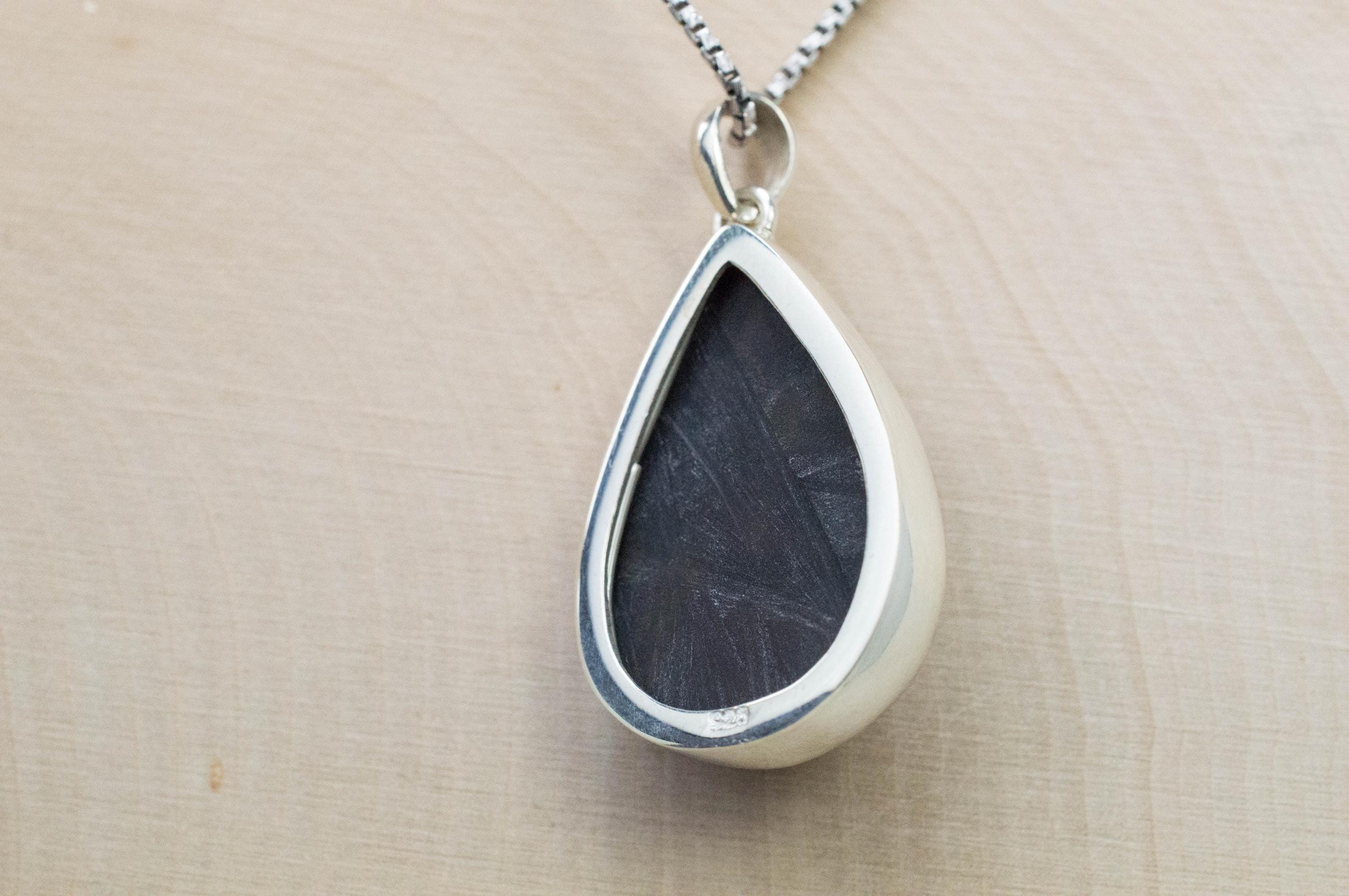 Druzy Agate Pendant, Natural Untreated Brazil Agate; 29x21mm - Mark Oliver Gems