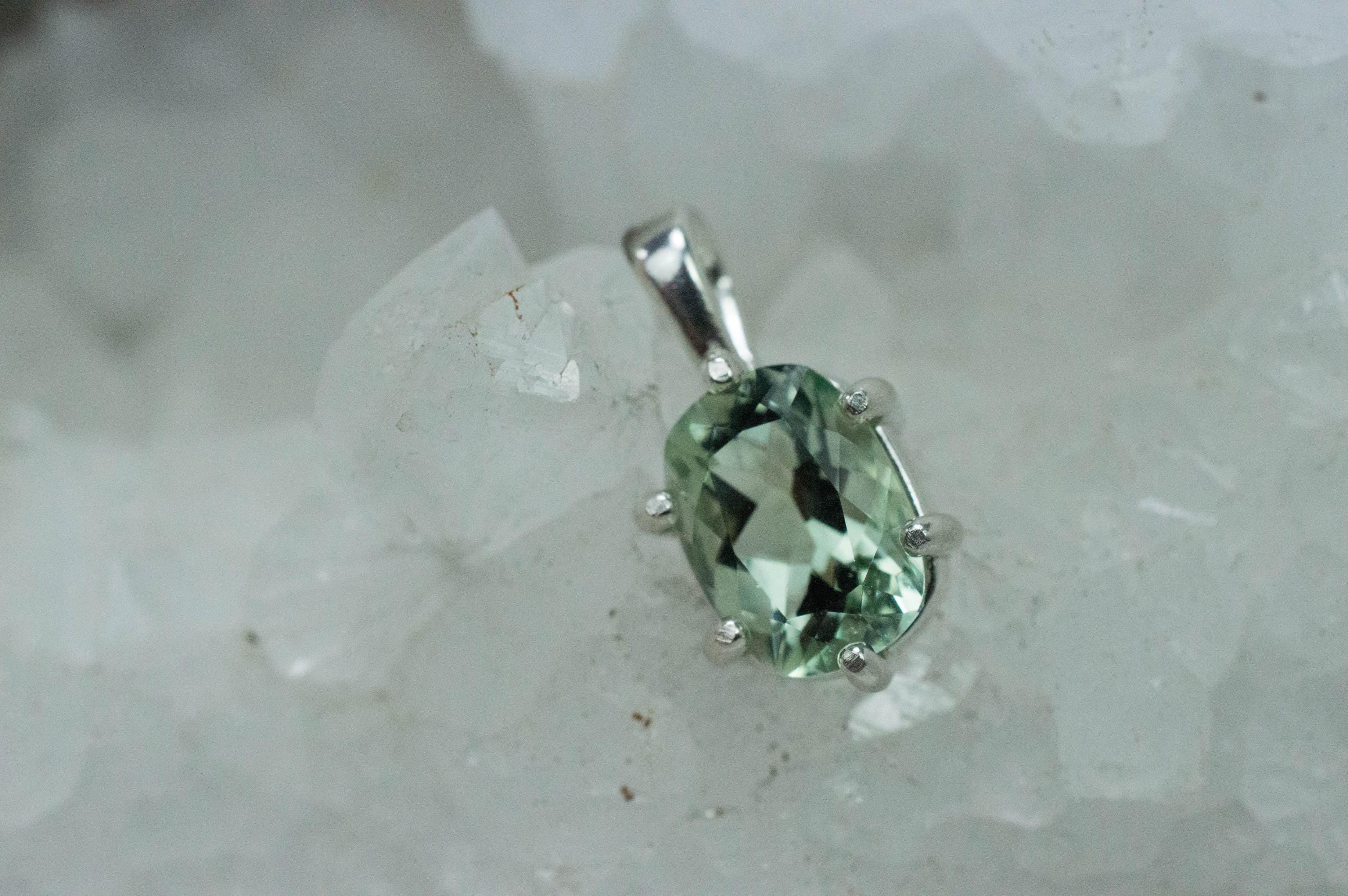 Prasiolite Pendant; Natural Brazil Green Amethyst; 2.735cts - Mark Oliver Gems
