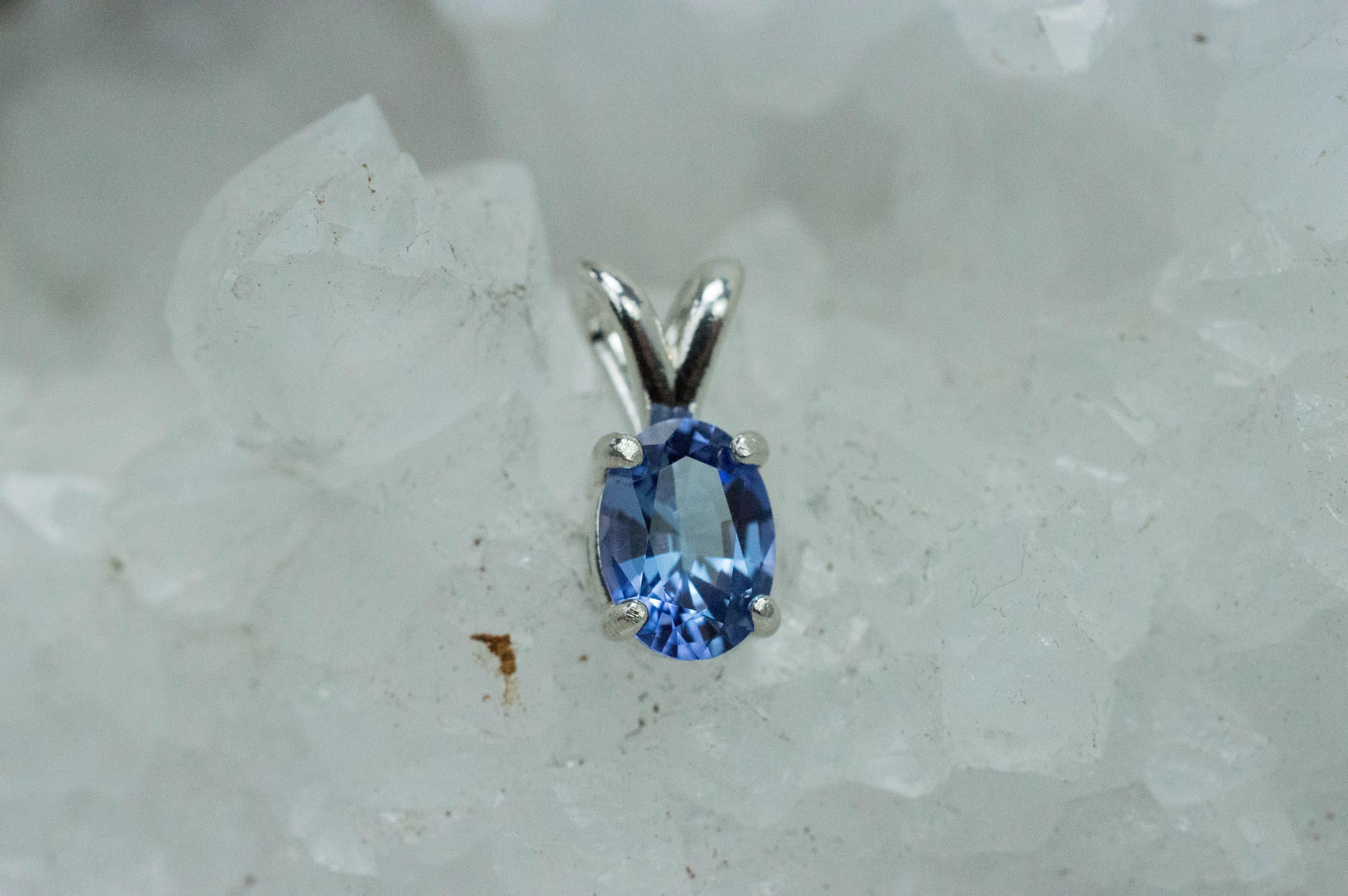 Tanzanite Pendant; Natural Untreated Tanzania Tanzanite; 1.100cts - Mark Oliver Gems