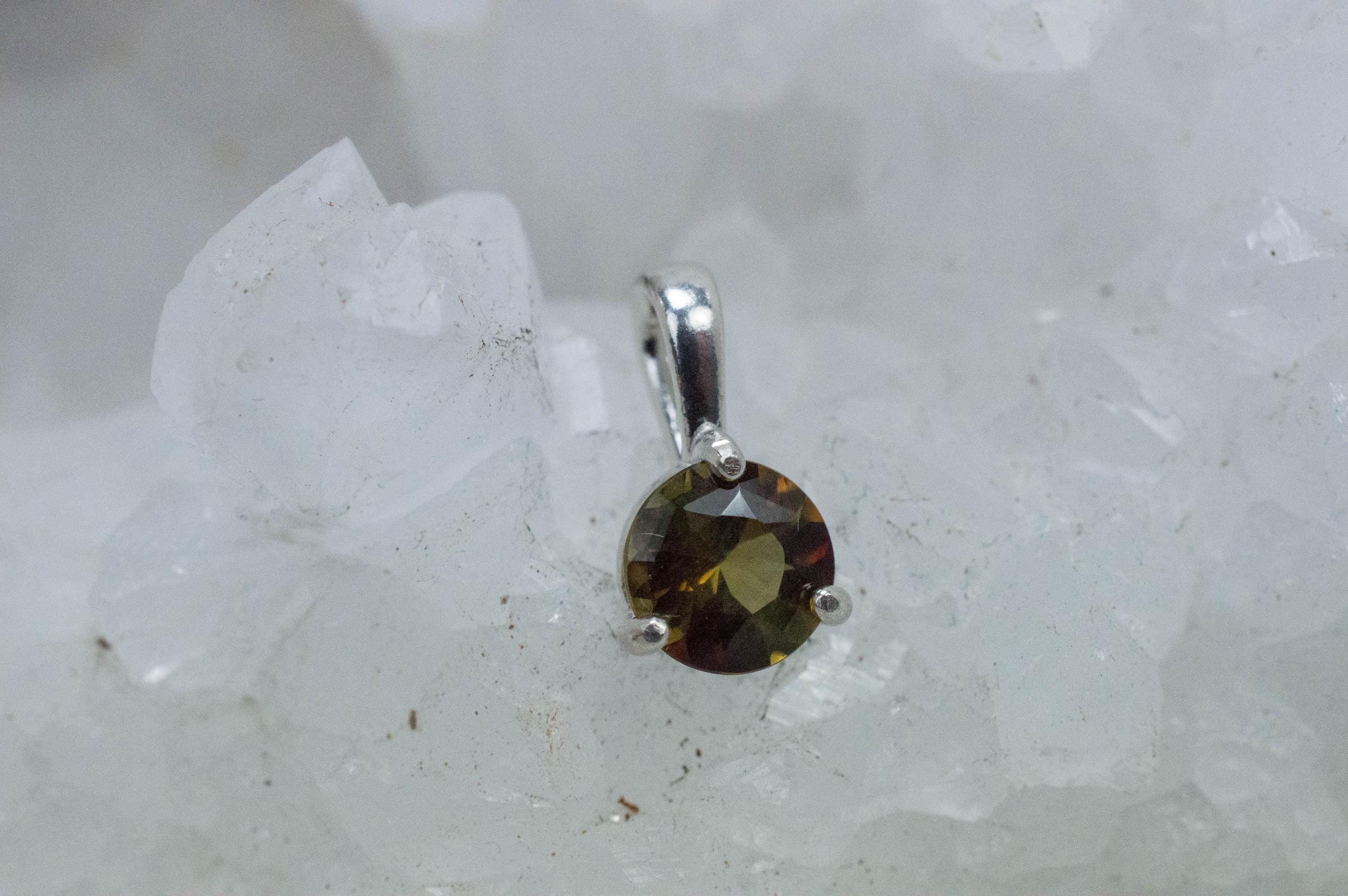 Andalusite Pendant, Natural Untreated Brazil Andalusite; 1.020cts - Mark Oliver Gems