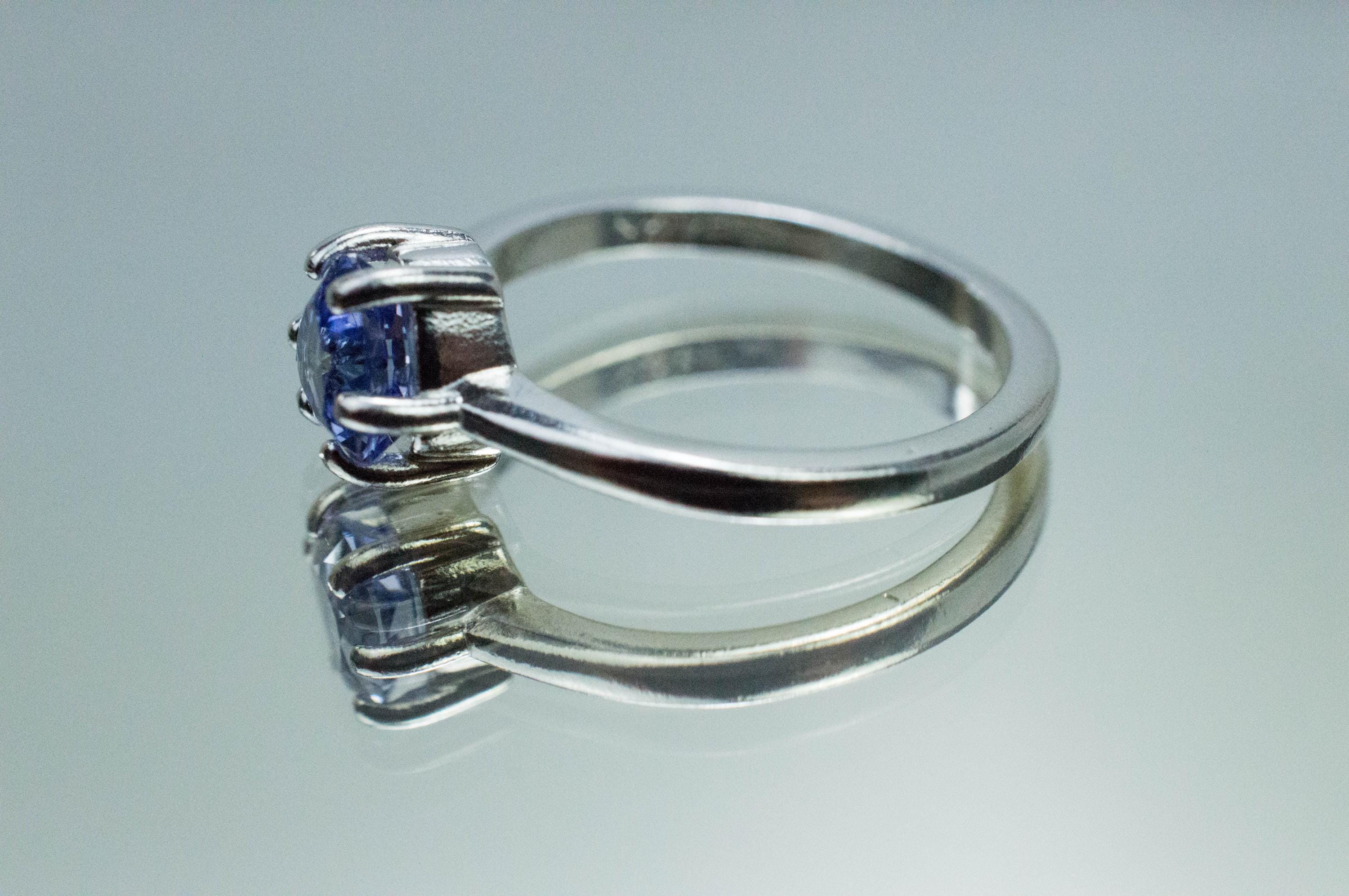 Tanzanite Ring; Natural Untreated Tanzania Tanzanite; 1.030cts - Mark Oliver Gems