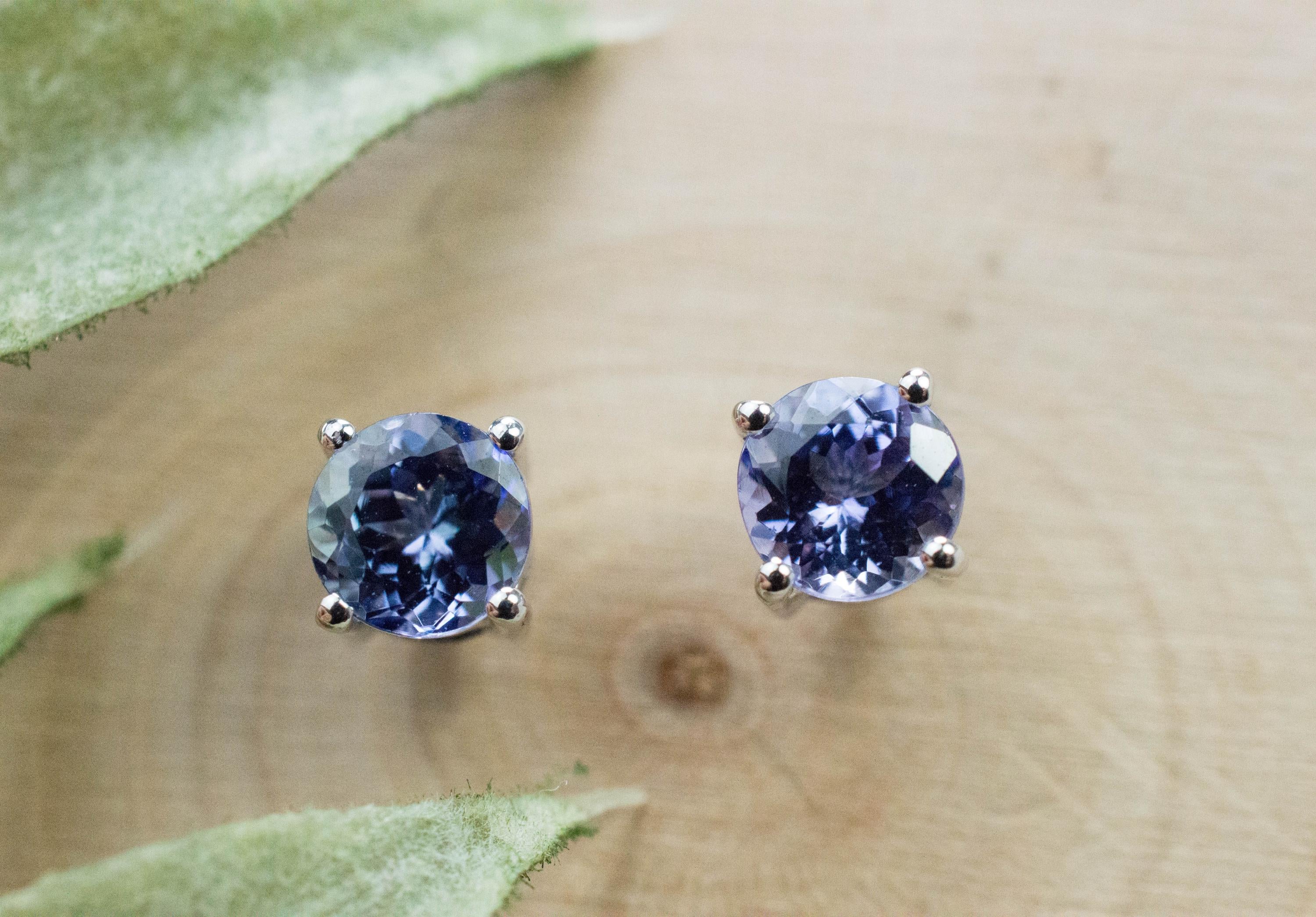 Tanzanite Earrings; Natural Tanzania Tanzanite; 0.980cts - Mark Oliver Gems