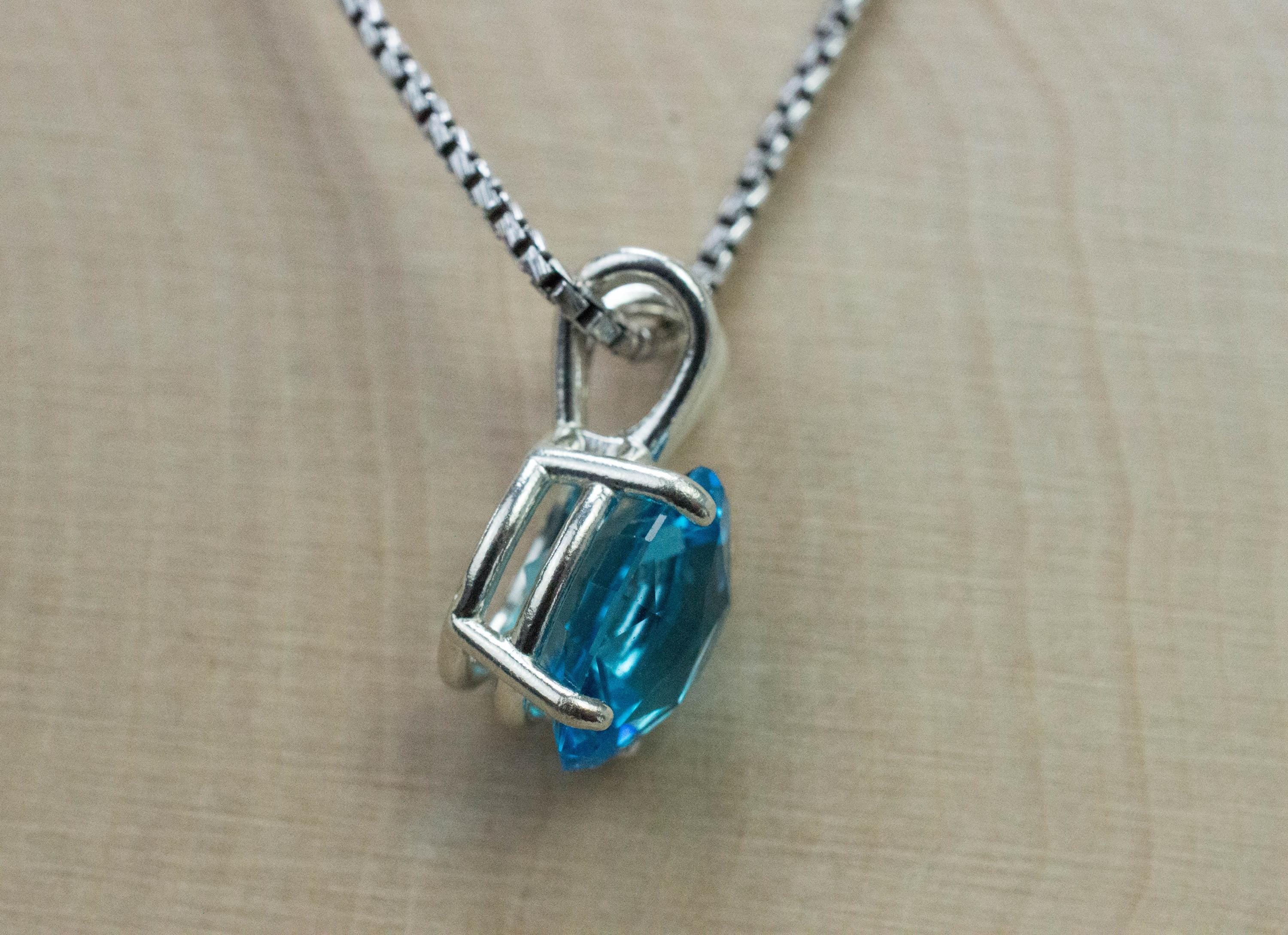 Blue Topaz Pendant; Natural Brazilian Topaz; 4.340cts - Mark Oliver Gems