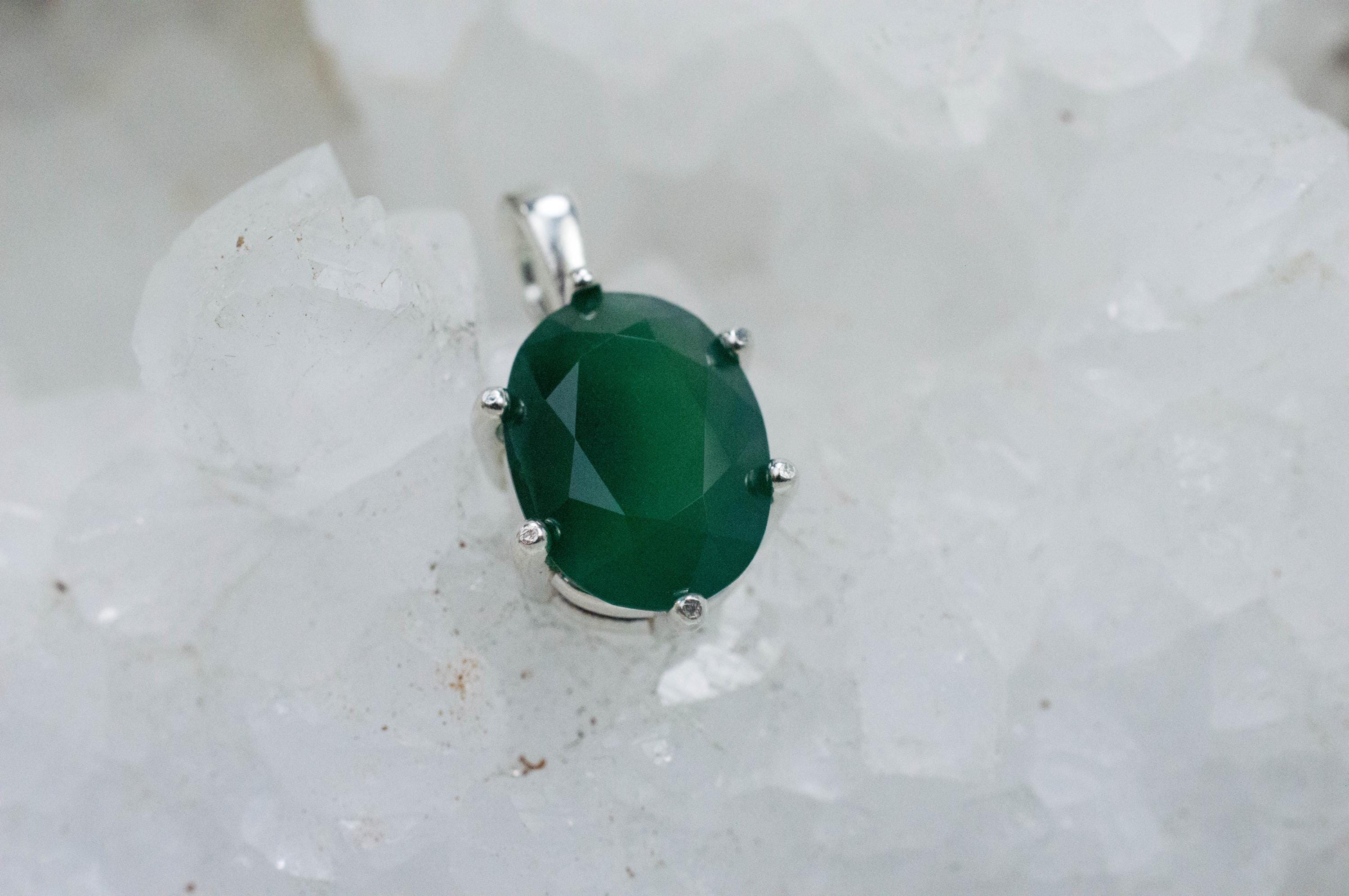 Chrome Chalcedony Pendant; Natural Untreated Zimbabwe Chalcedony; 3.215cts - Mark Oliver Gems