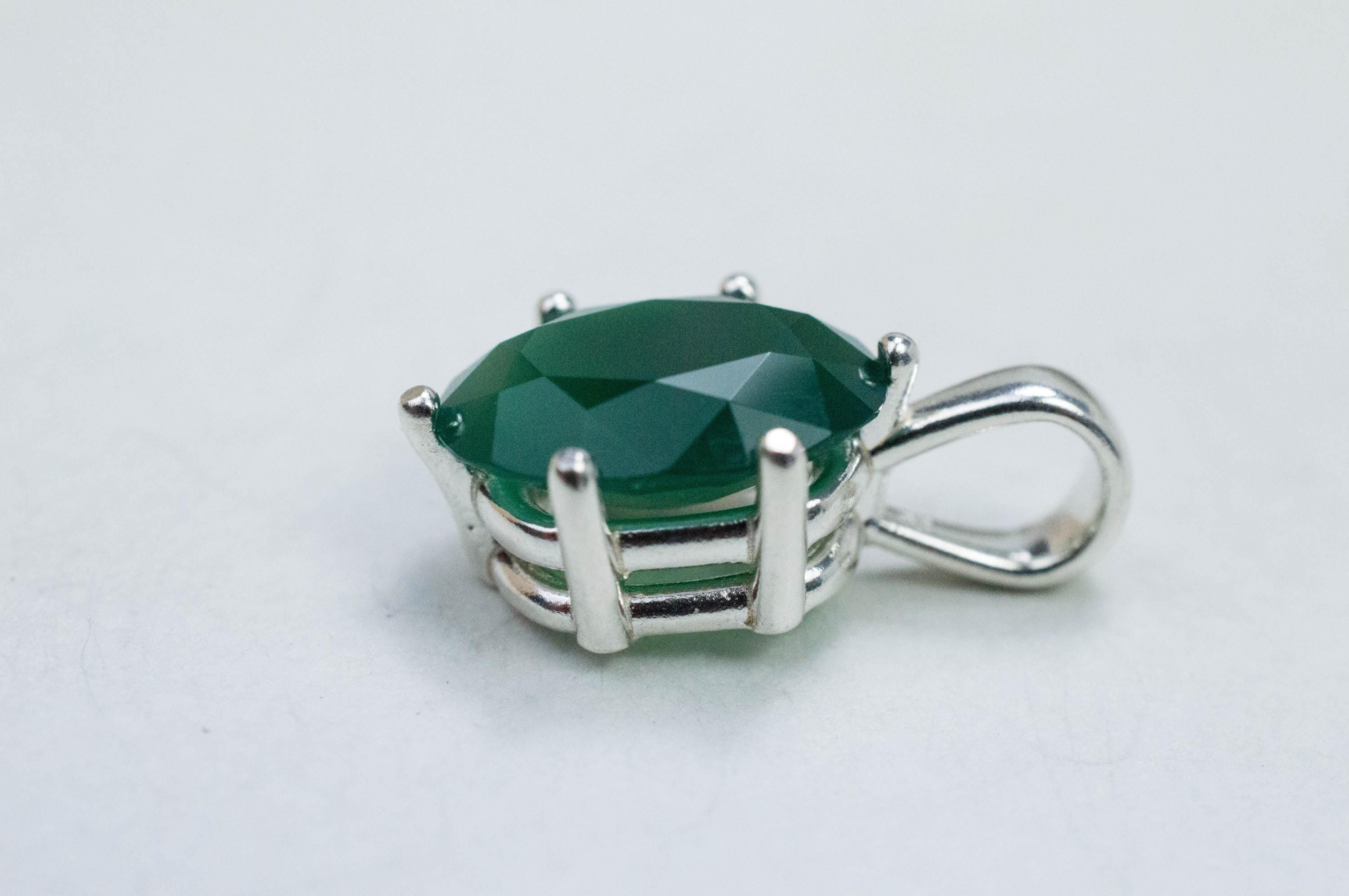 Chrome Chalcedony Pendant; Natural Untreated Zimbabwe Chalcedony; 3.215cts - Mark Oliver Gems