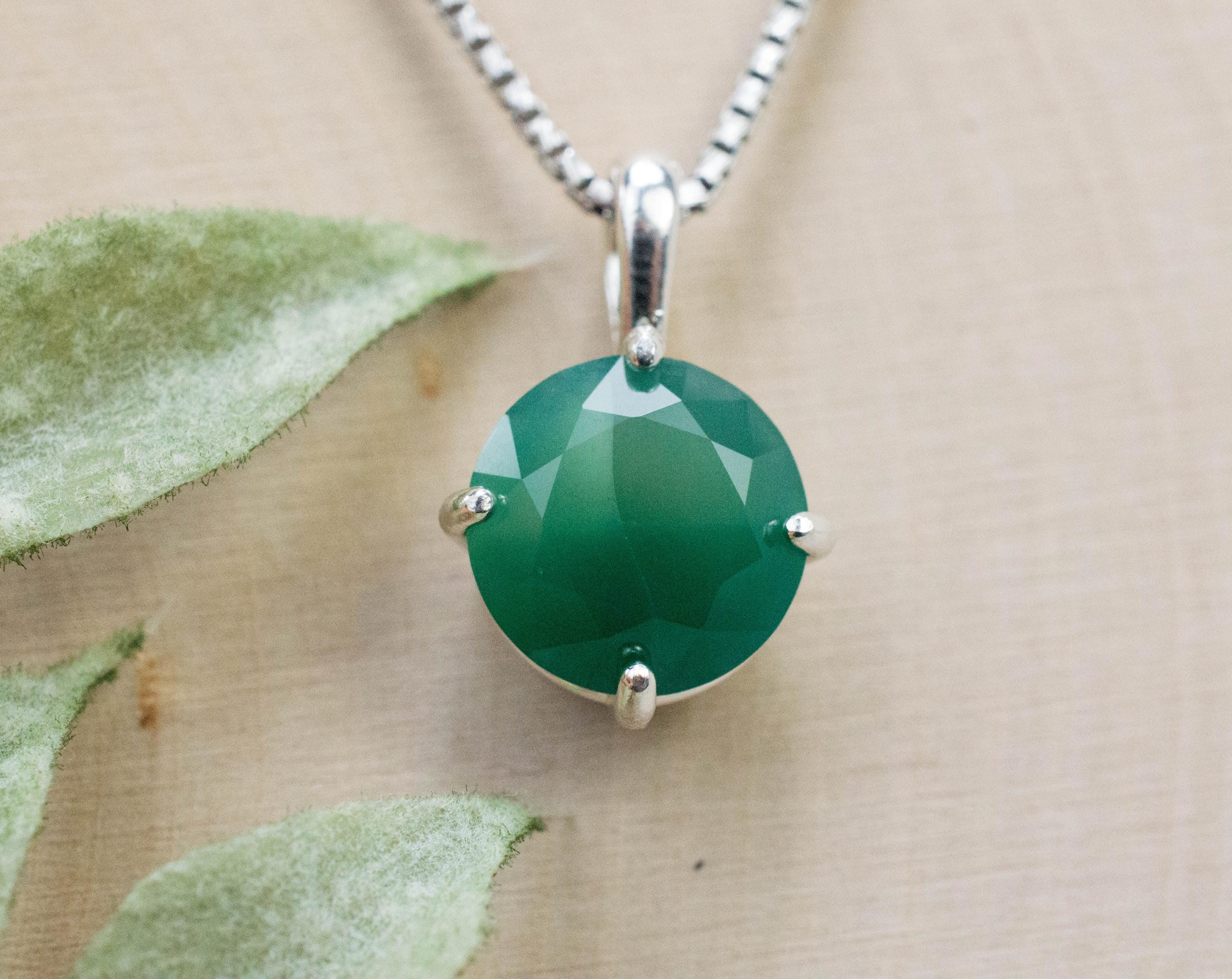 Chrome Chalcedony Pendant; Natural Untreated Zimbabwe Chalcedony; 4.145cts - Mark Oliver Gems