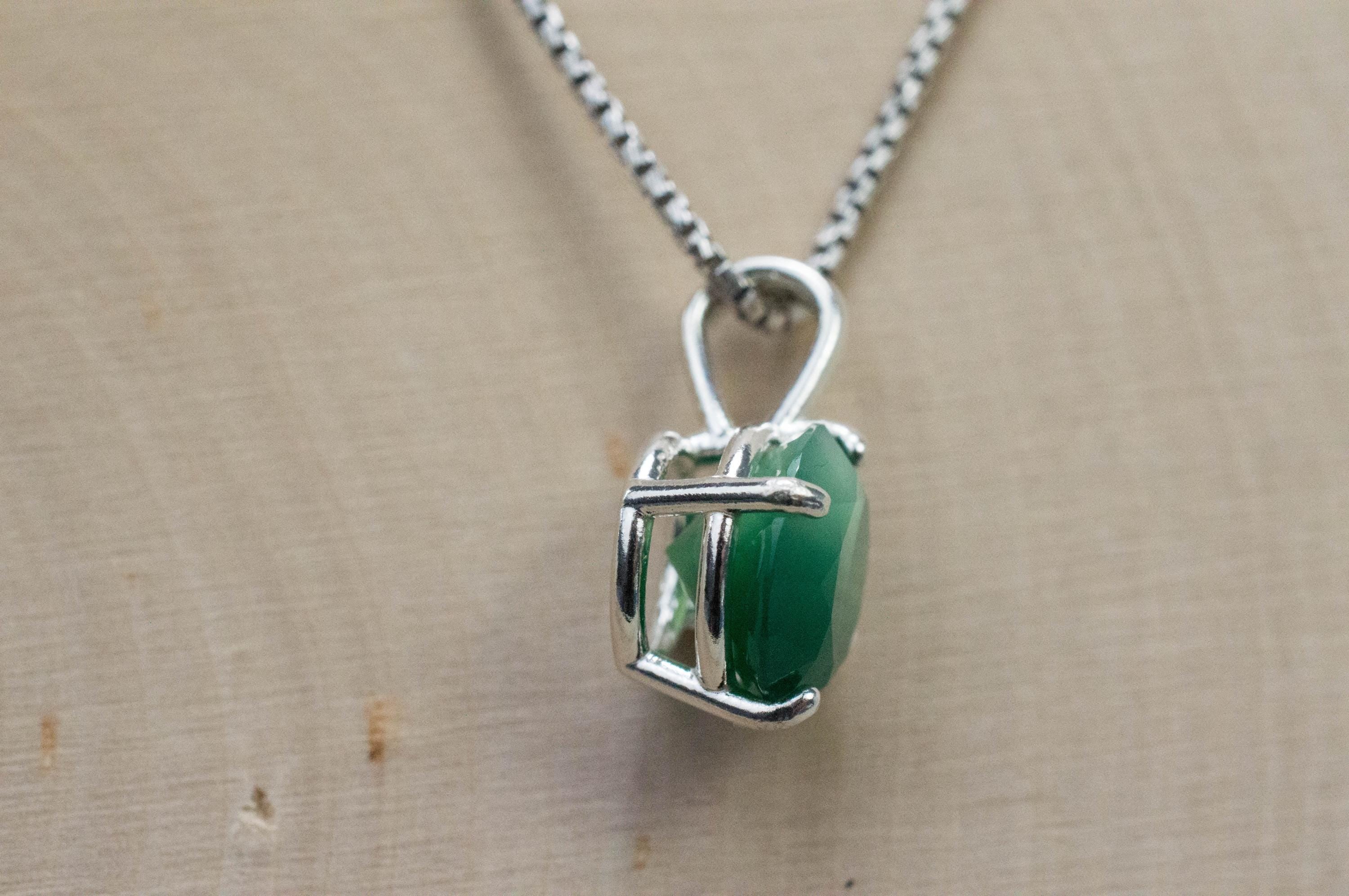 Chrome Chalcedony Pendant; Natural Untreated Zimbabwe Chalcedony; 4.145cts - Mark Oliver Gems