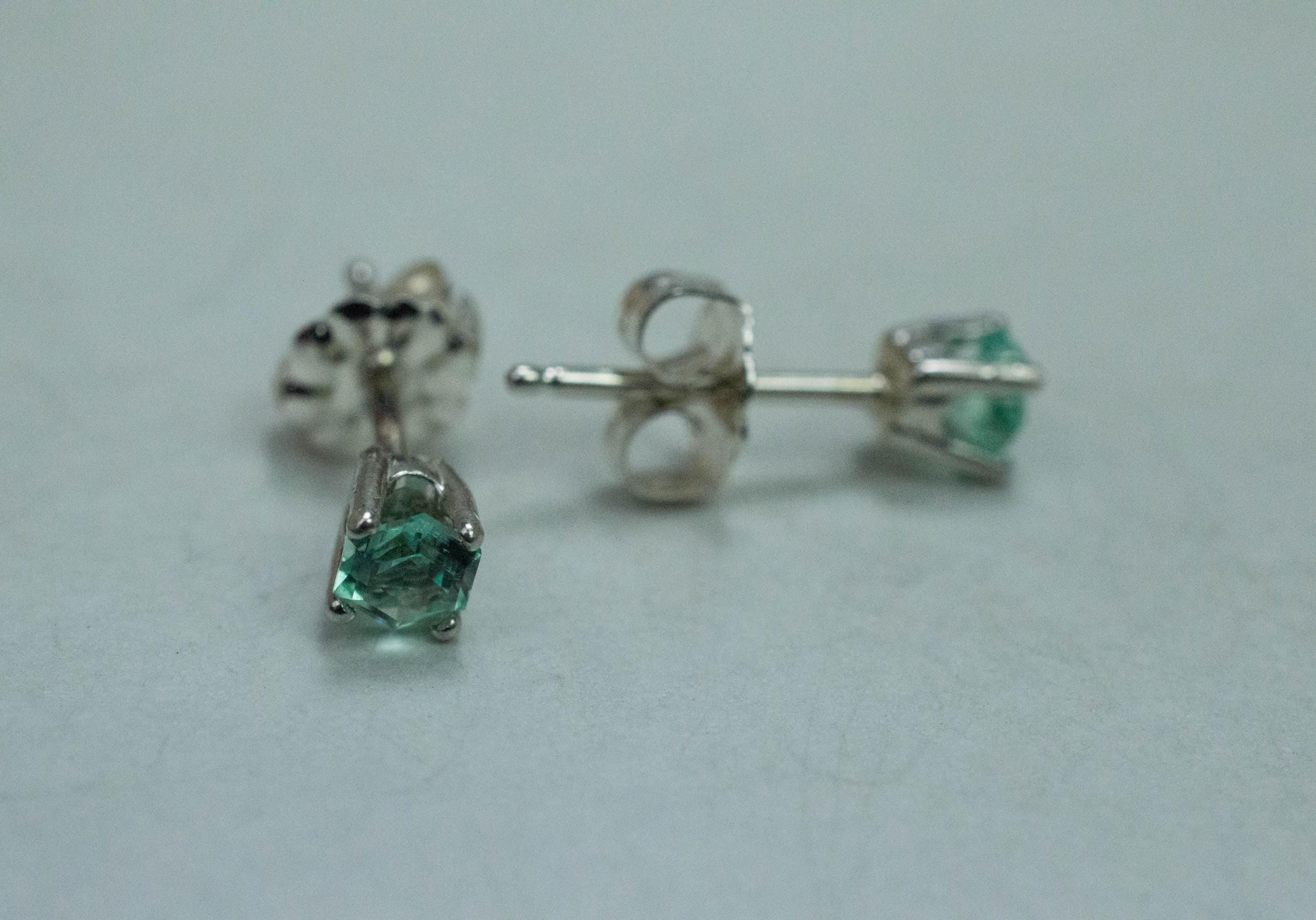 Green Beryl Earrings, Natural Untreated Nigeria Beryl; 0.345cts - Mark Oliver Gems