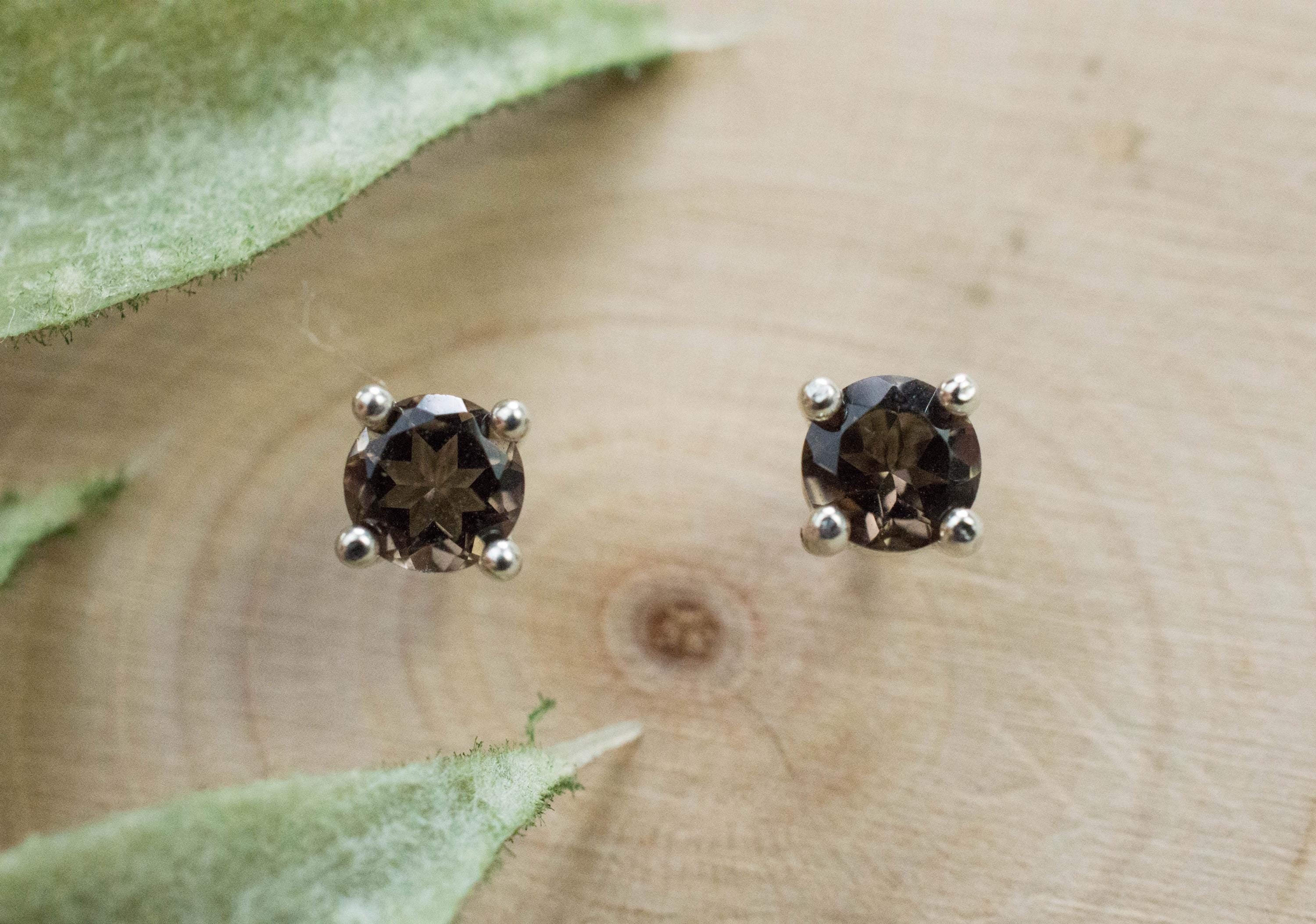 Smoky Quartz Earrings; Natural Untreated USA Quartz; 0.450cts - Mark Oliver Gems