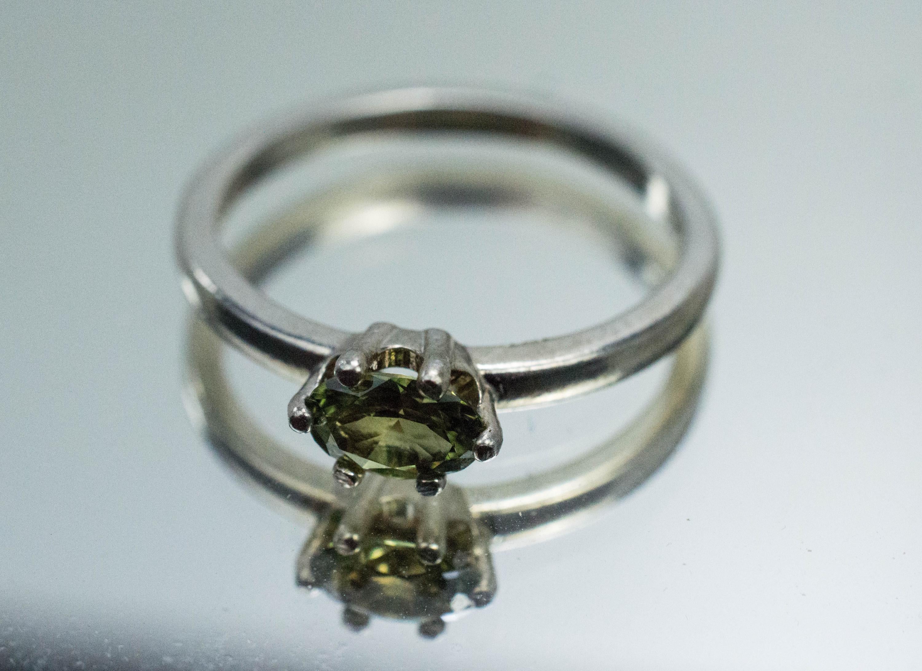 Sapphire Ring, Natural Untreated Madagascar Yellow Sapphire; 0.480cts - Mark Oliver Gems