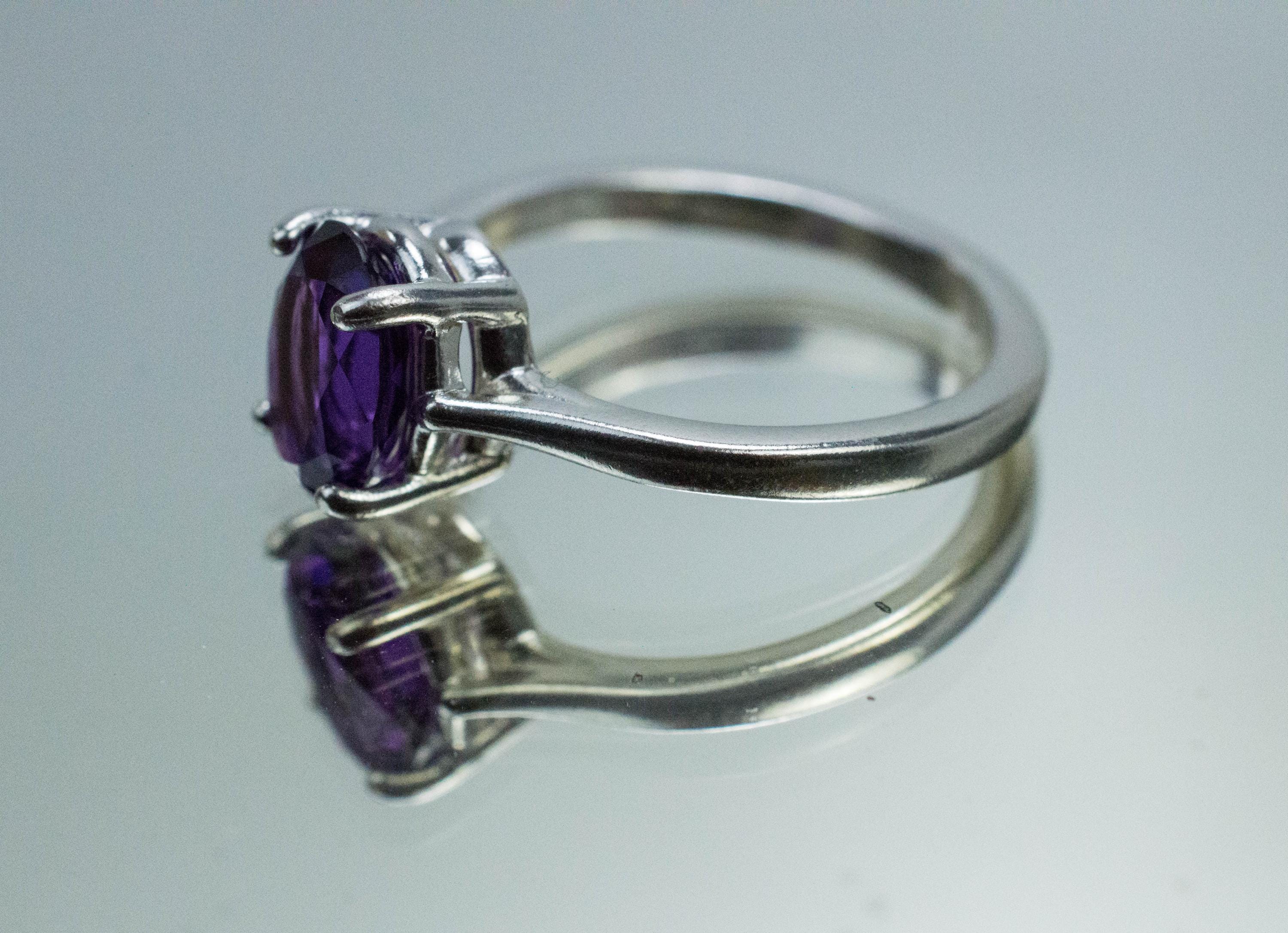 Amethyst Ring; Natural Untreated Uruguay Amethyst; 1.615cts - Mark Oliver Gems