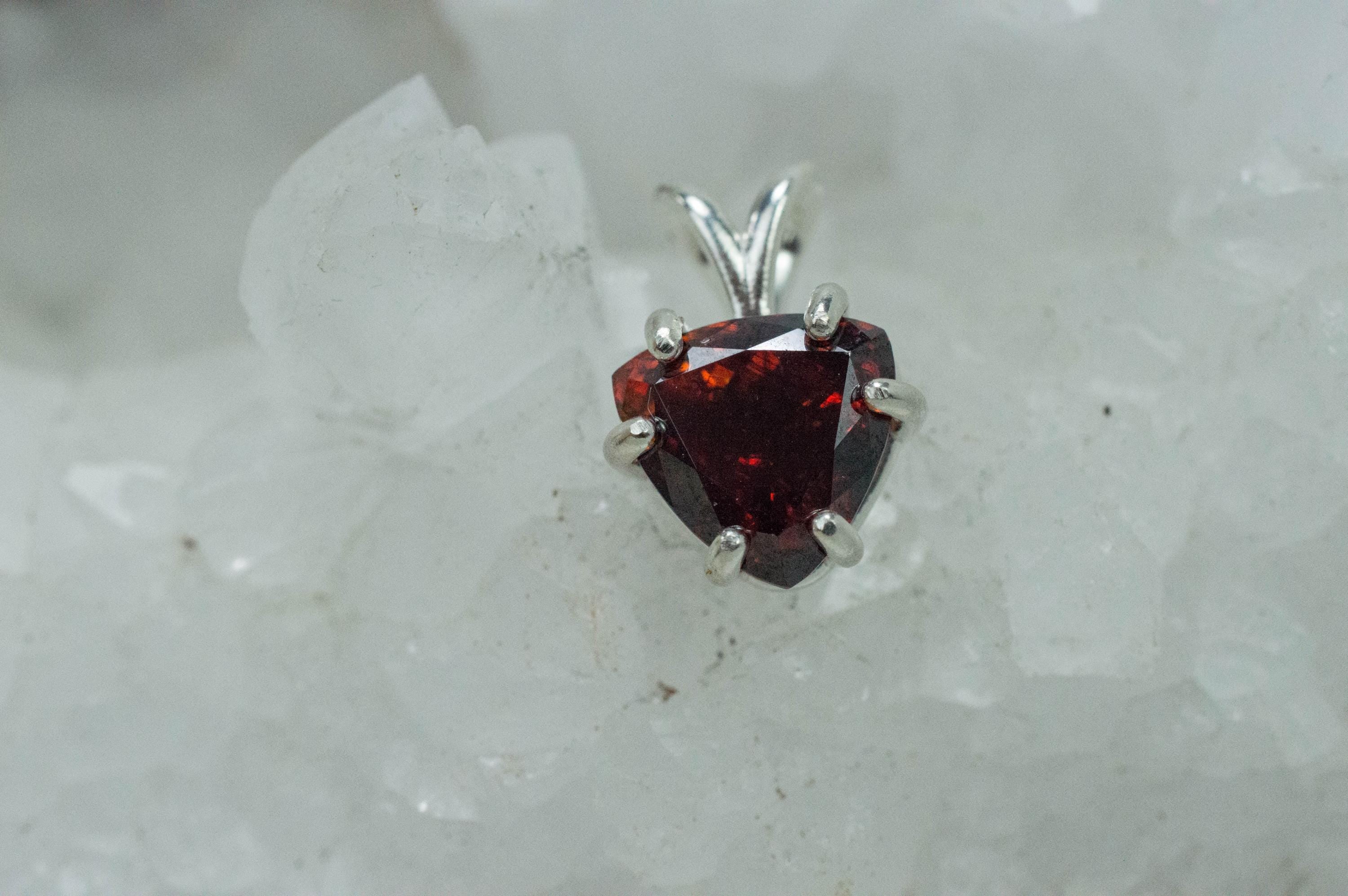 Sphalerite Pendant; Natural Untreated Spanish Sphalerite; 3.630cts - Mark Oliver Gems