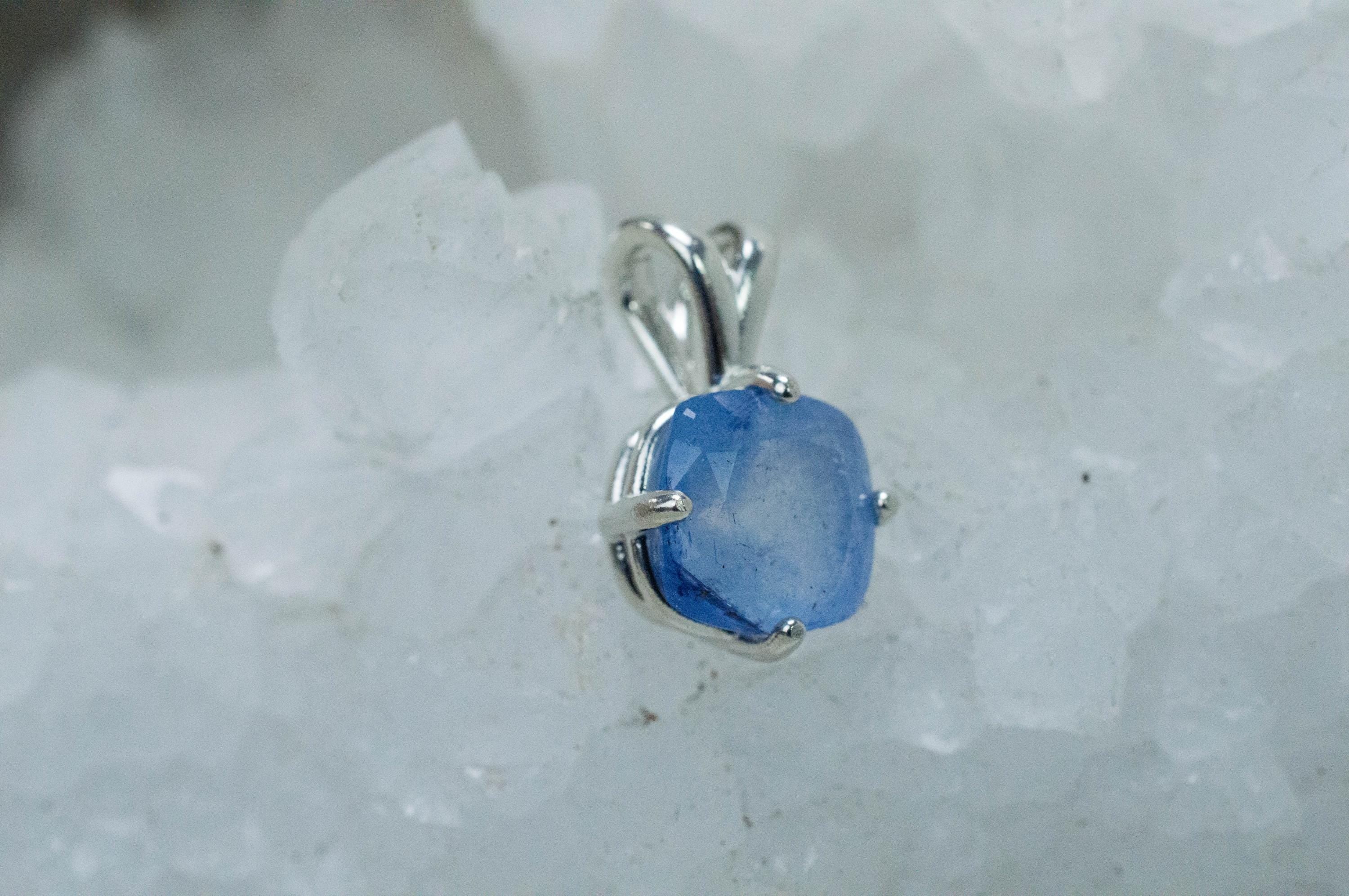 Dumortierite Quartz Pendant; Natural Untreated Brazil Dumortierite; 2.925cts - Mark Oliver Gems