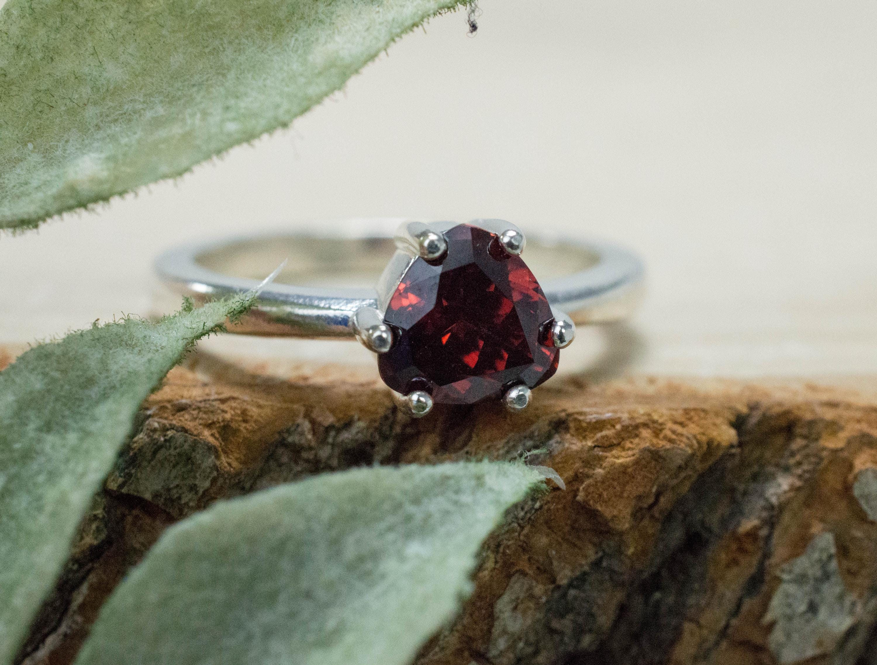 Malaya Garnet Ring; Natural Untreated Tanzania Garnet; 1.425cts - Mark Oliver Gems