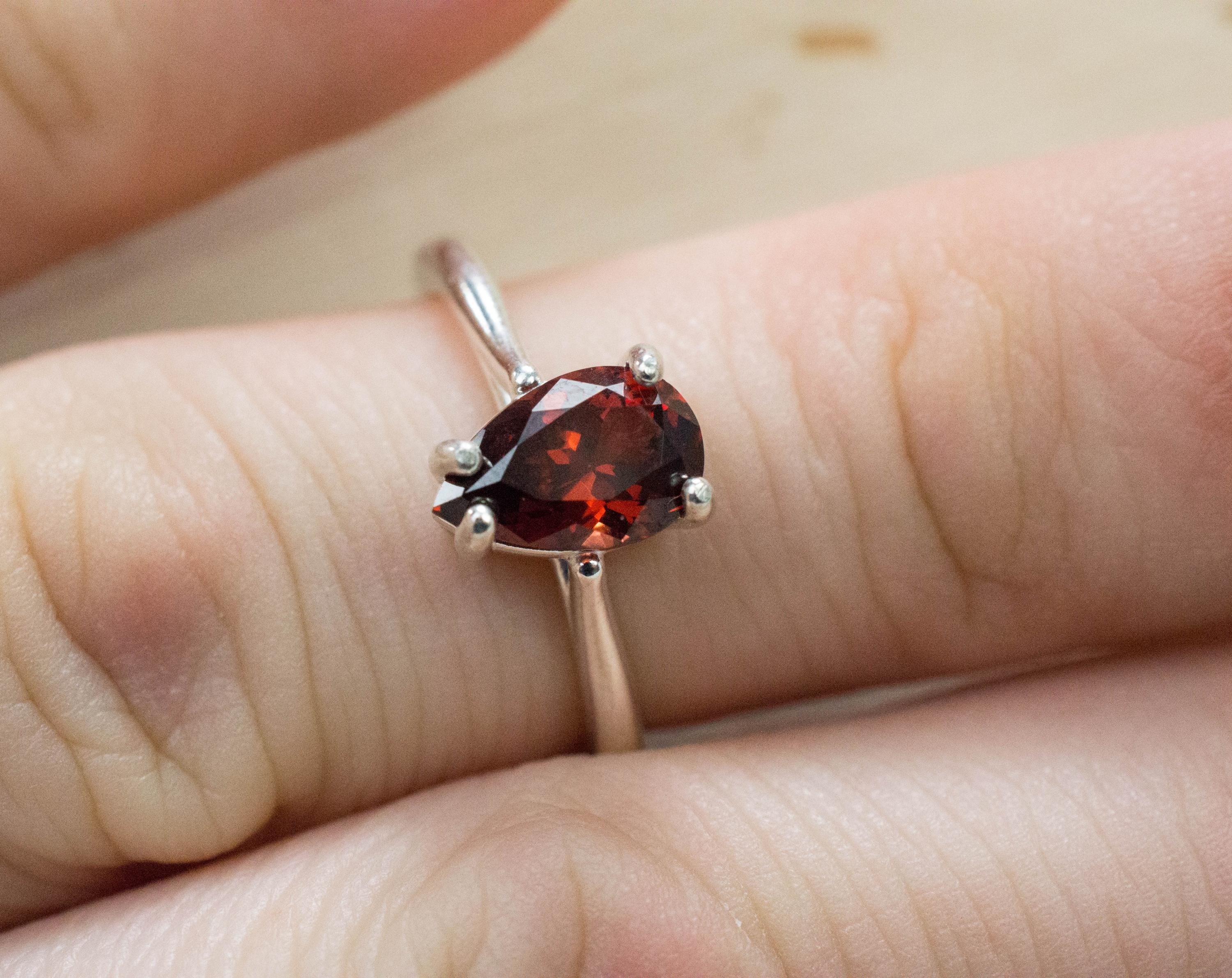 Malaya Garnet Ring; Natural Untreated Tanzania Garnet; 1.615cts - Mark Oliver Gems