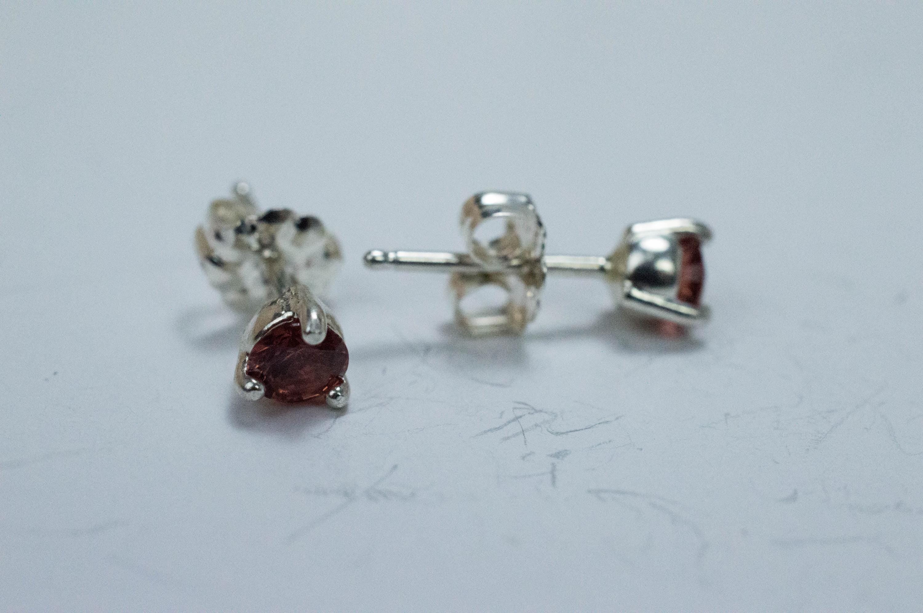 Malaya Garnet Earrings; Natural Untreated Tanzania Garnet; 0.530cts - Mark Oliver Gems