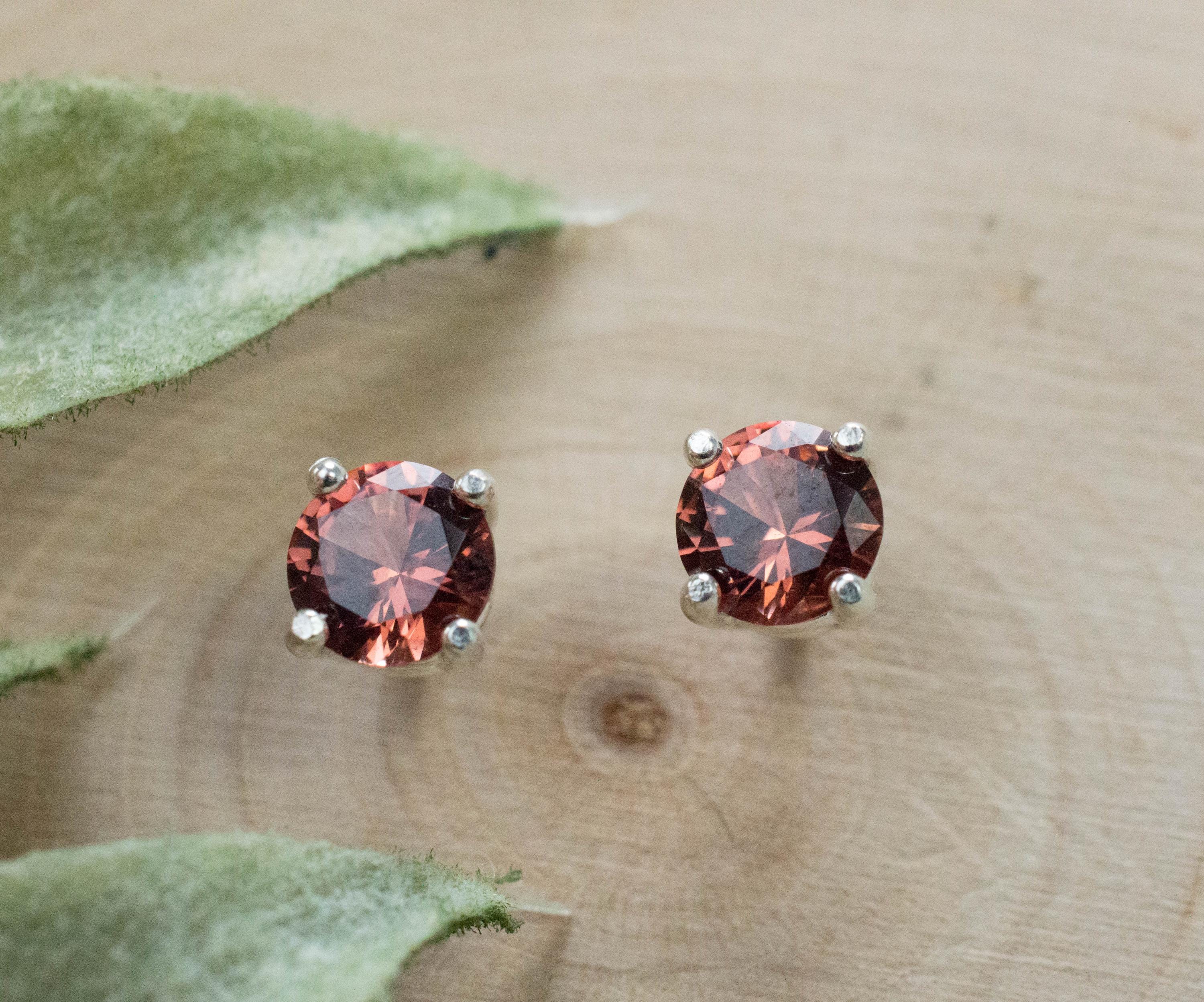 Malaya Garnet Earrings; Natural Untreated Tanzania Garnet; 1.155cts - Mark Oliver Gems