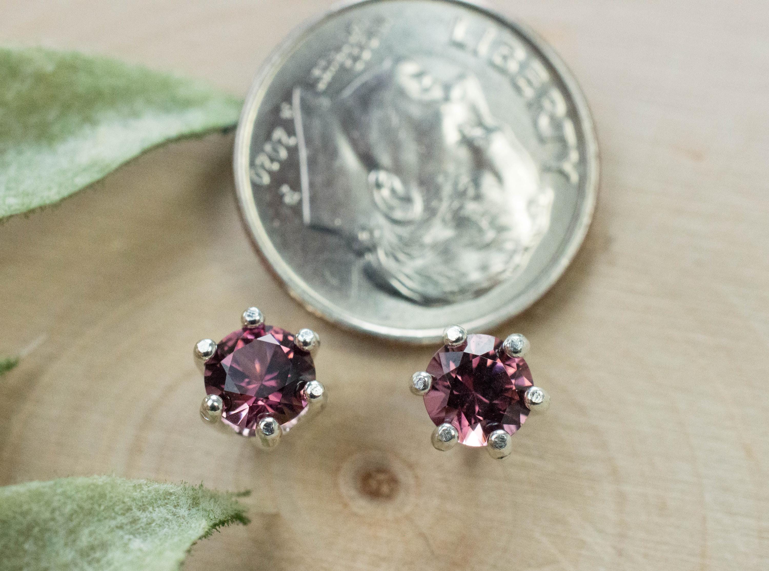 Cranberry Garnet Earrings, Natural Untreated Tanzanian Garnet; 1.090cts - Mark Oliver Gems