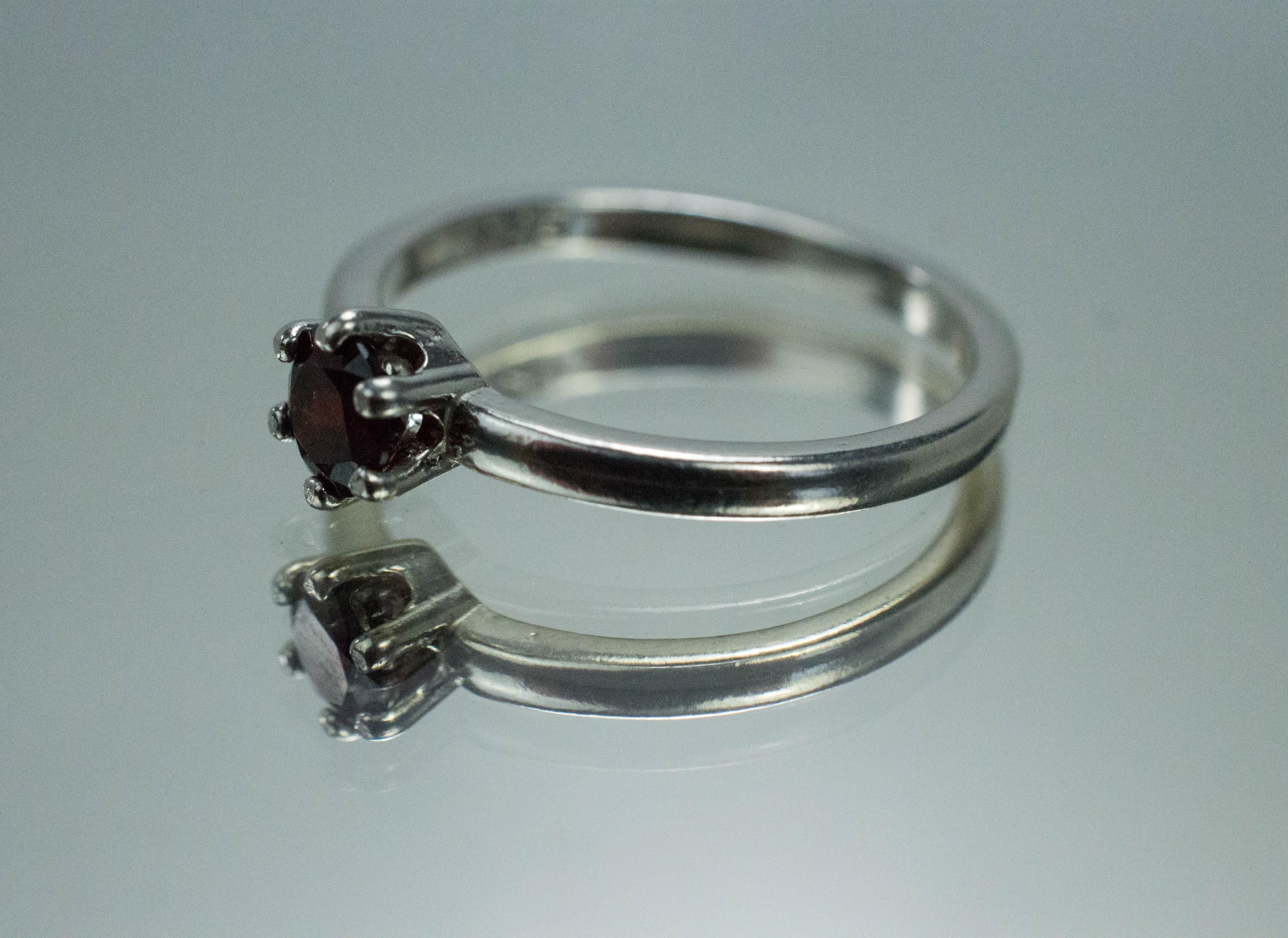 Zircon Ring; Genuine Untreated Tanzania Red Zircon; 0.505cts - Mark Oliver Gems