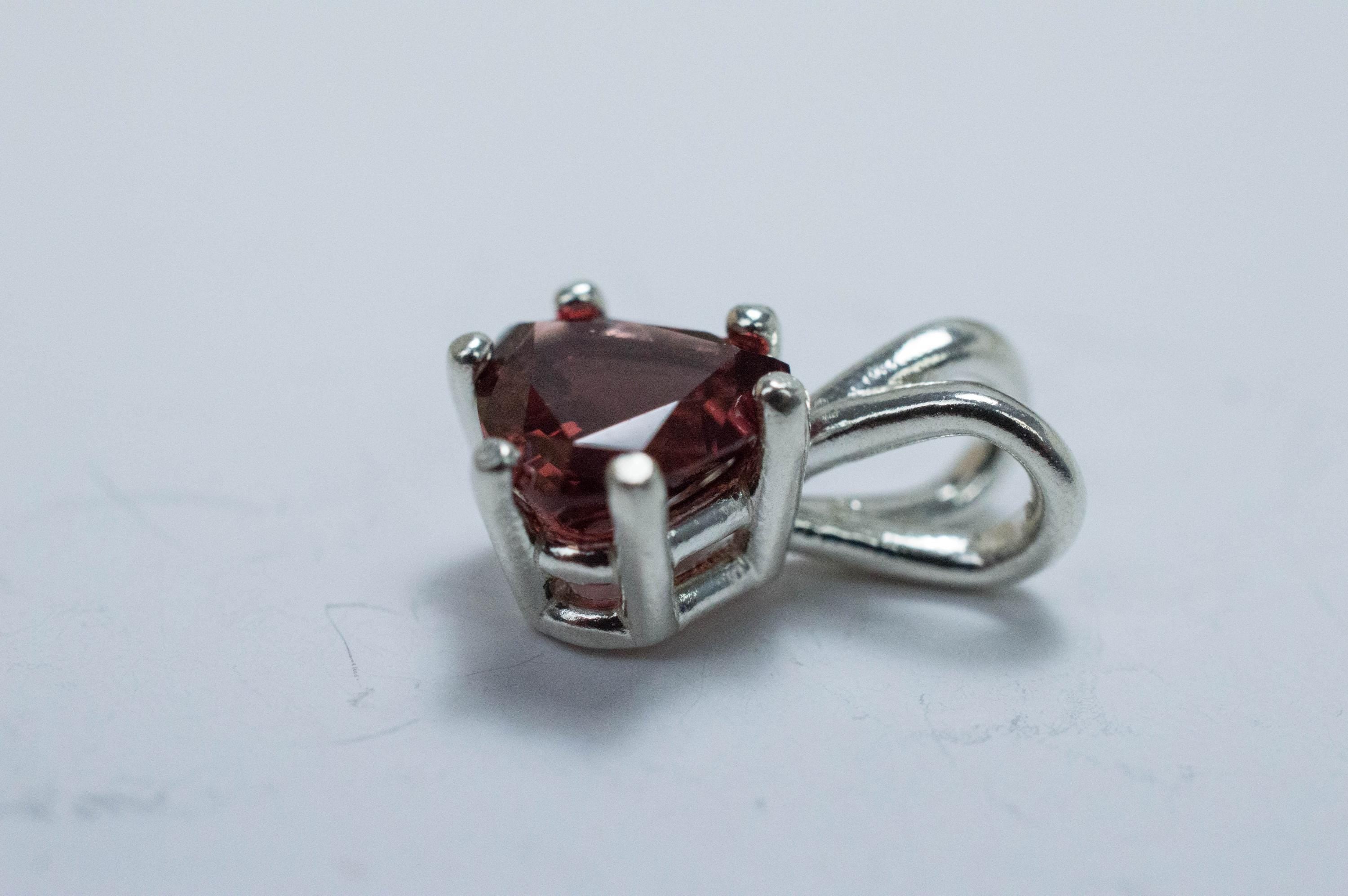 Malaya Garnet Pendant; Natural Untreated Tanzania Garnet; 1.460cts - Mark Oliver Gems
