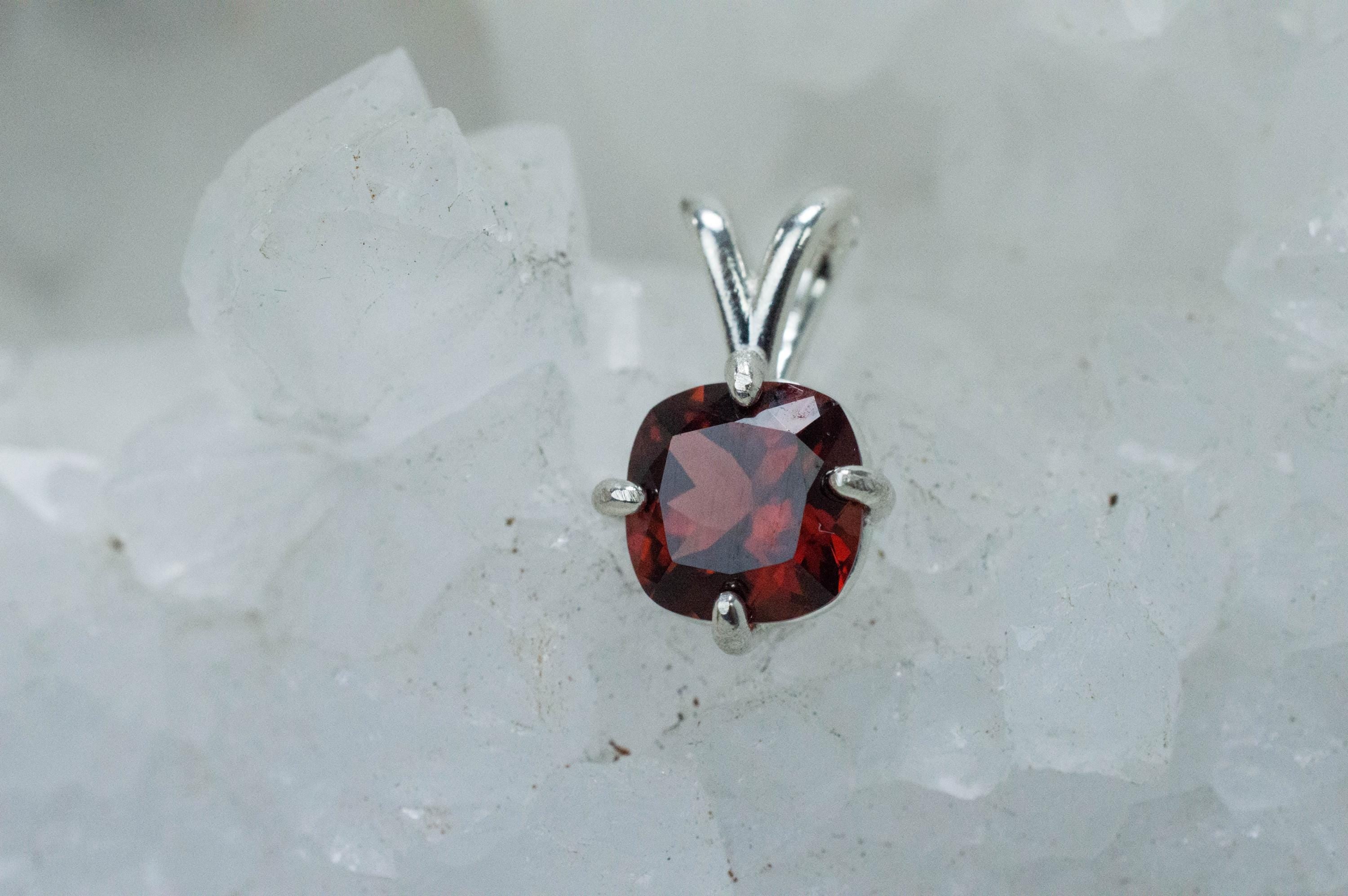 Malaya Garnet Pendant; Natural Untreated Tanzania Garnet; 2.100cts - Mark Oliver Gems