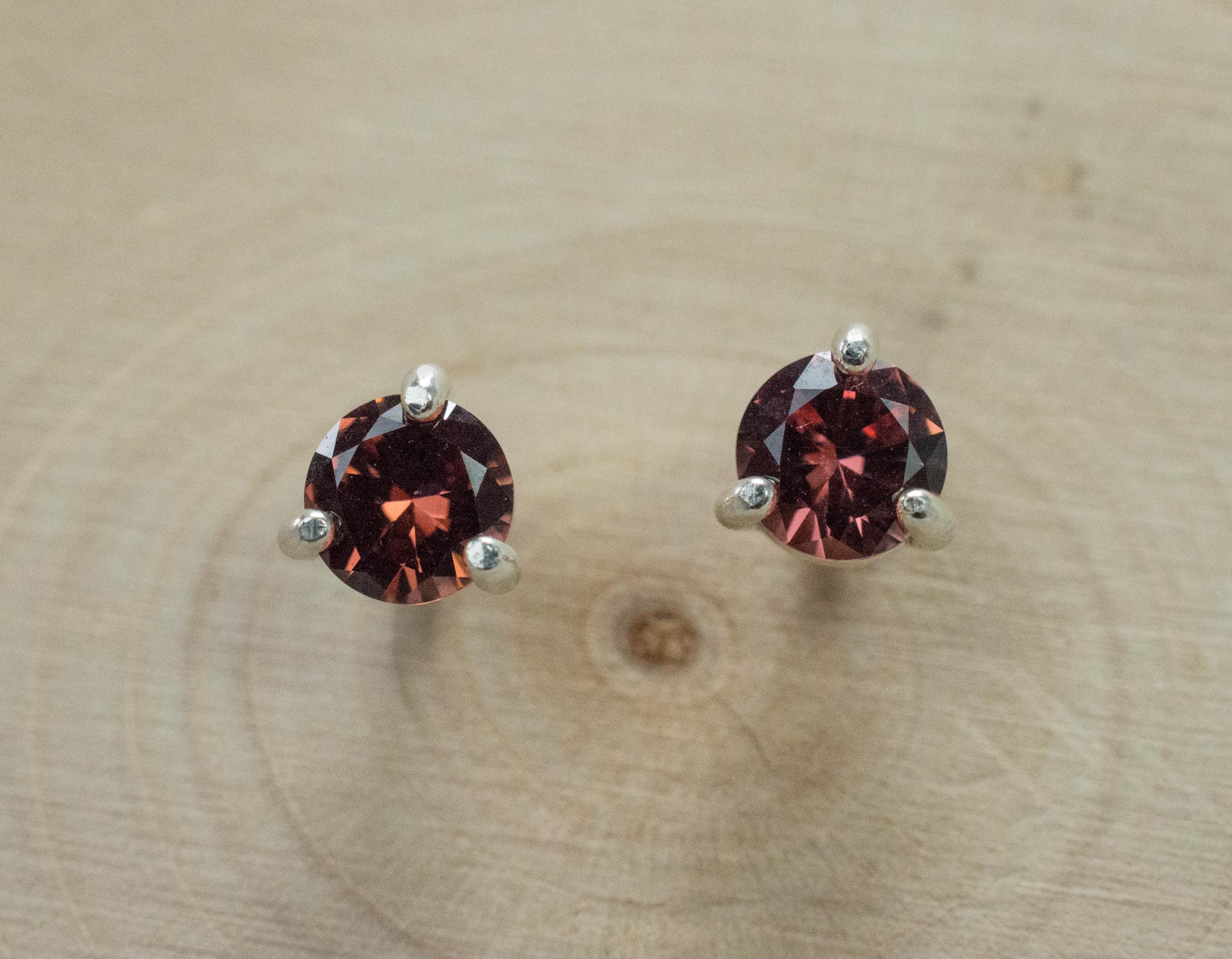 Malaya Garnet Earrings; Natural Untreated Tanzania Garnet; 1.025cts - Mark Oliver Gems