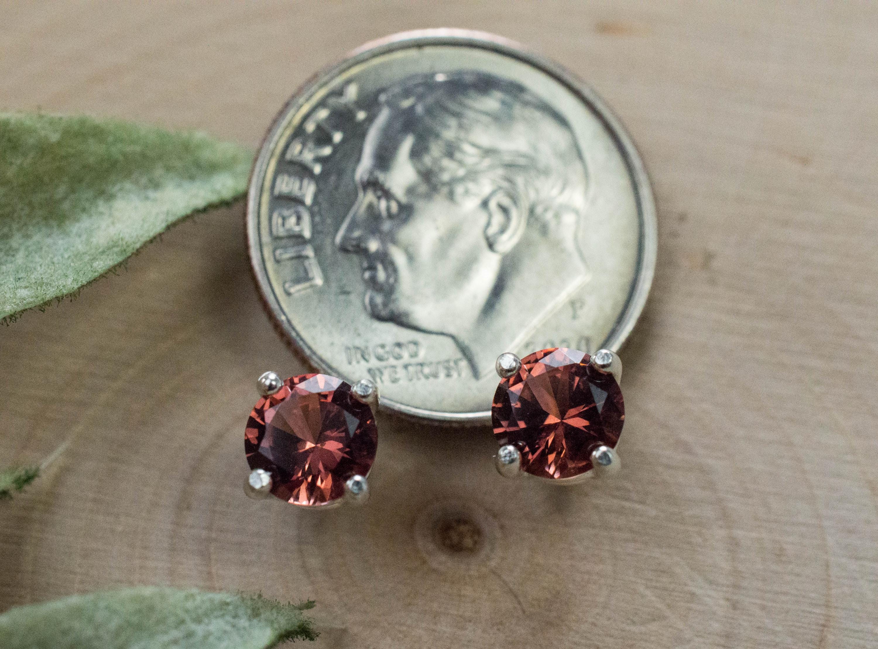 Malaya Garnet Earrings; Natural Untreated Tanzania Garnet; 1.155cts - Mark Oliver Gems