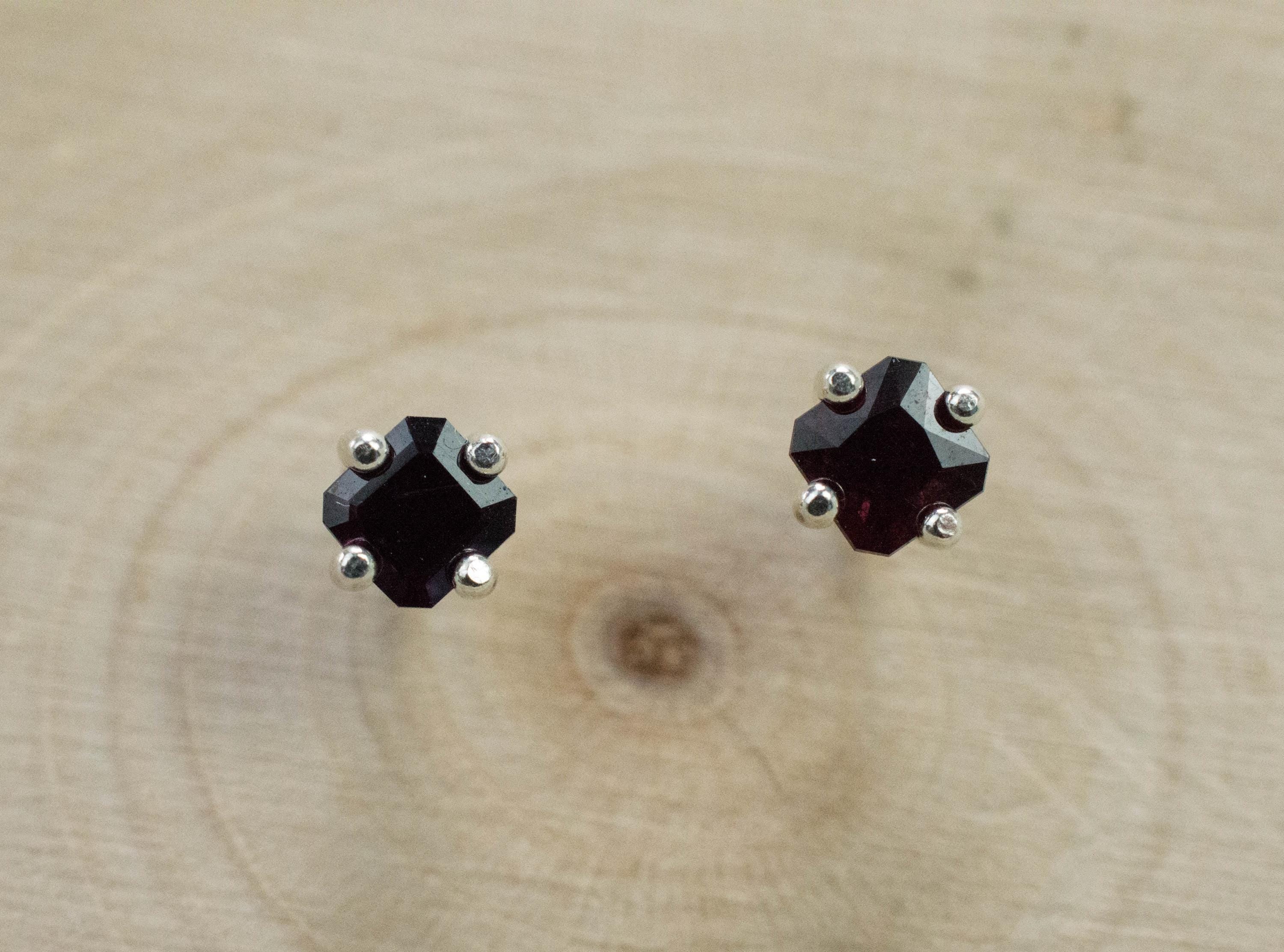 Anthill Garnet Earrings; Natural Untreated Arizona Chrome Pyrope Garnet; 0.440cts - Mark Oliver Gems